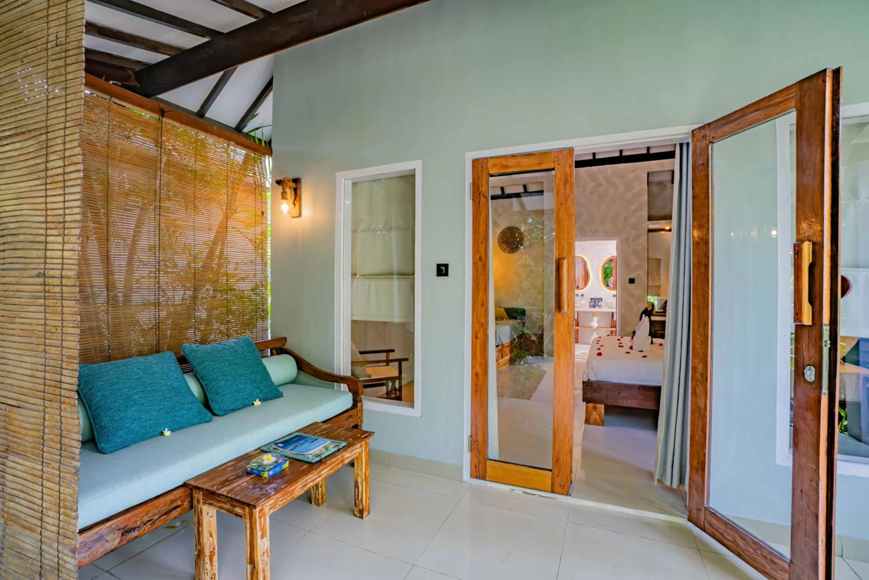 Balcony/Terrace in Bale Sampan Boutique Bungalows