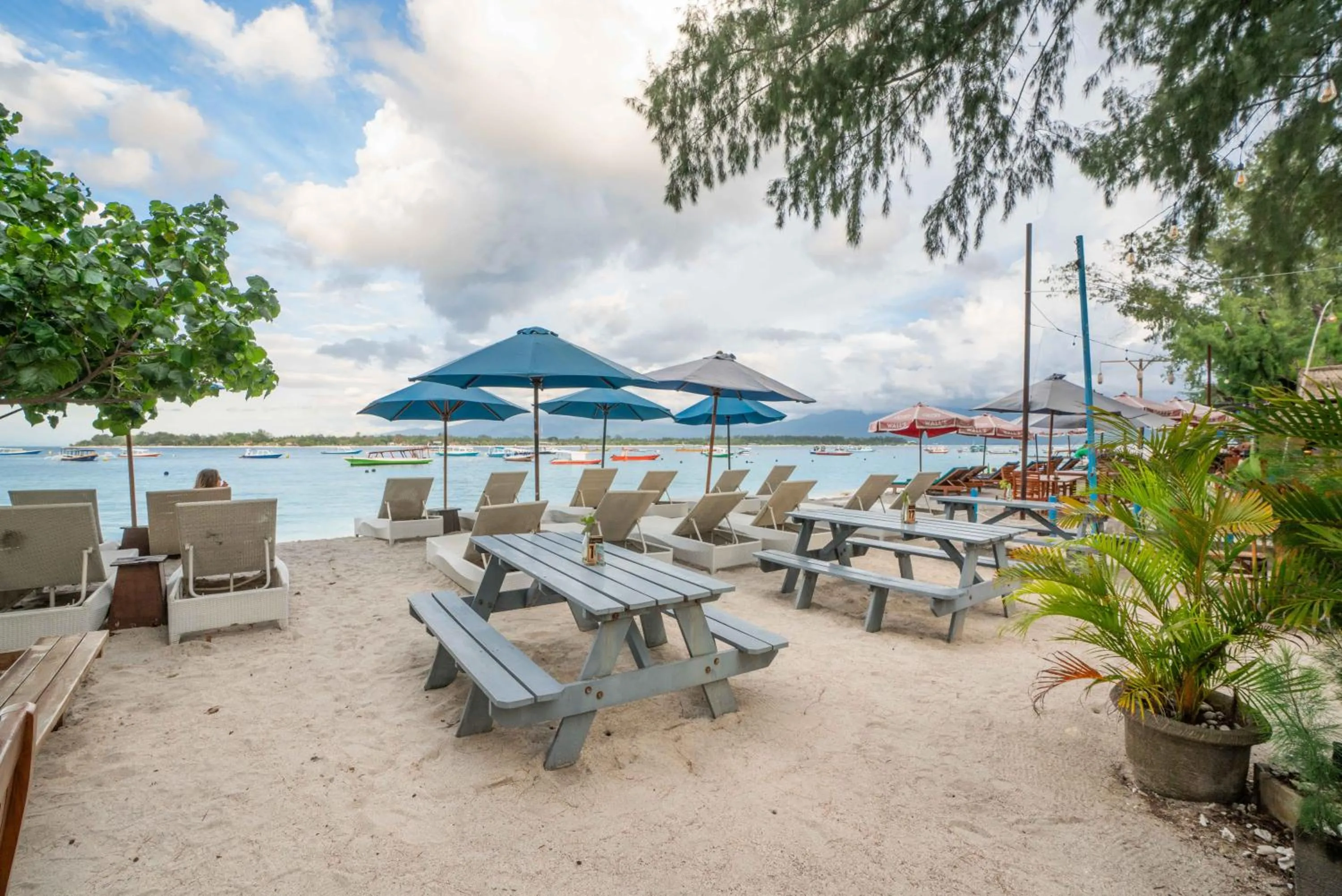 Restaurant/places to eat in Bale Sampan Boutique Bungalows