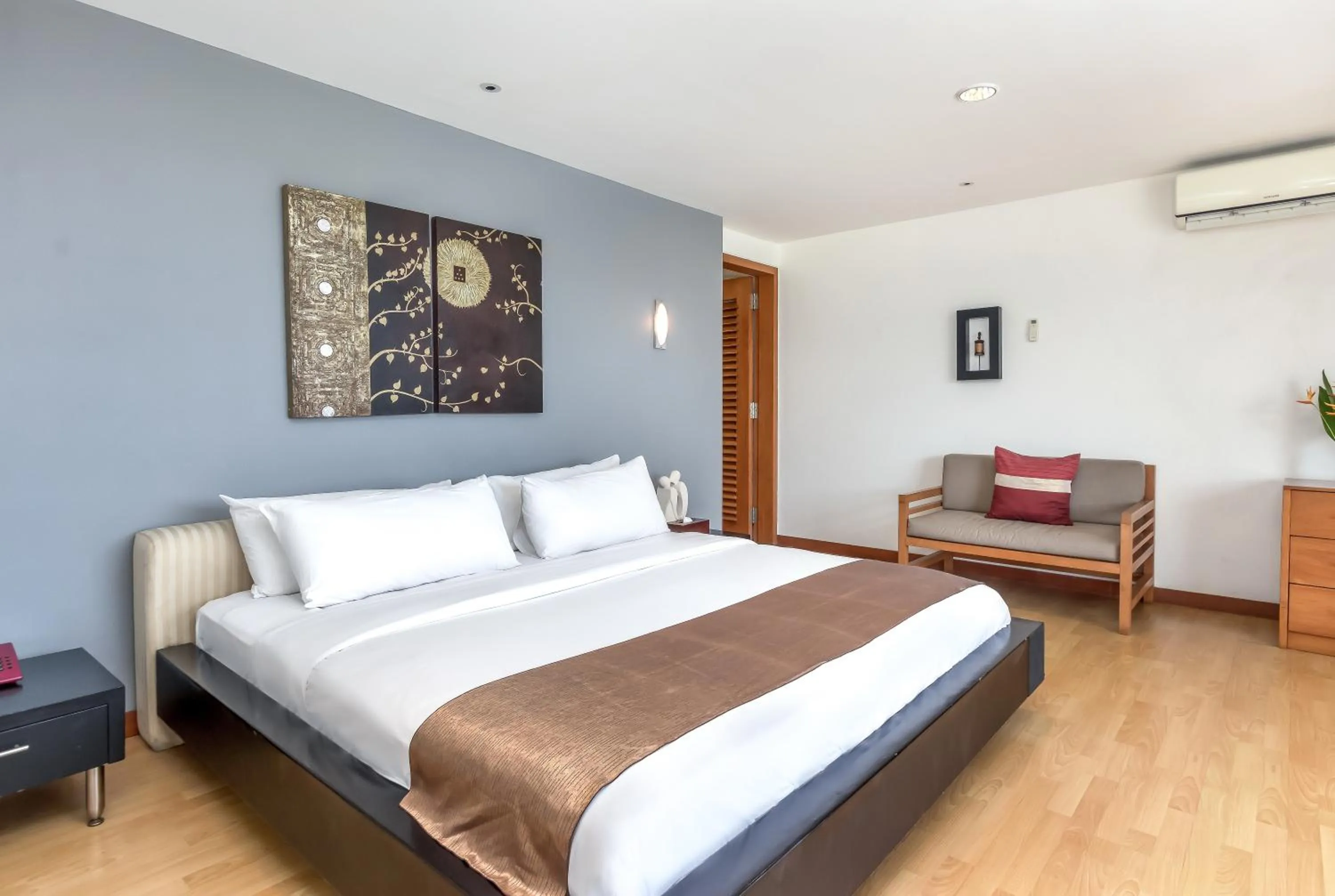 Bed in Villa Hening Jimbaran