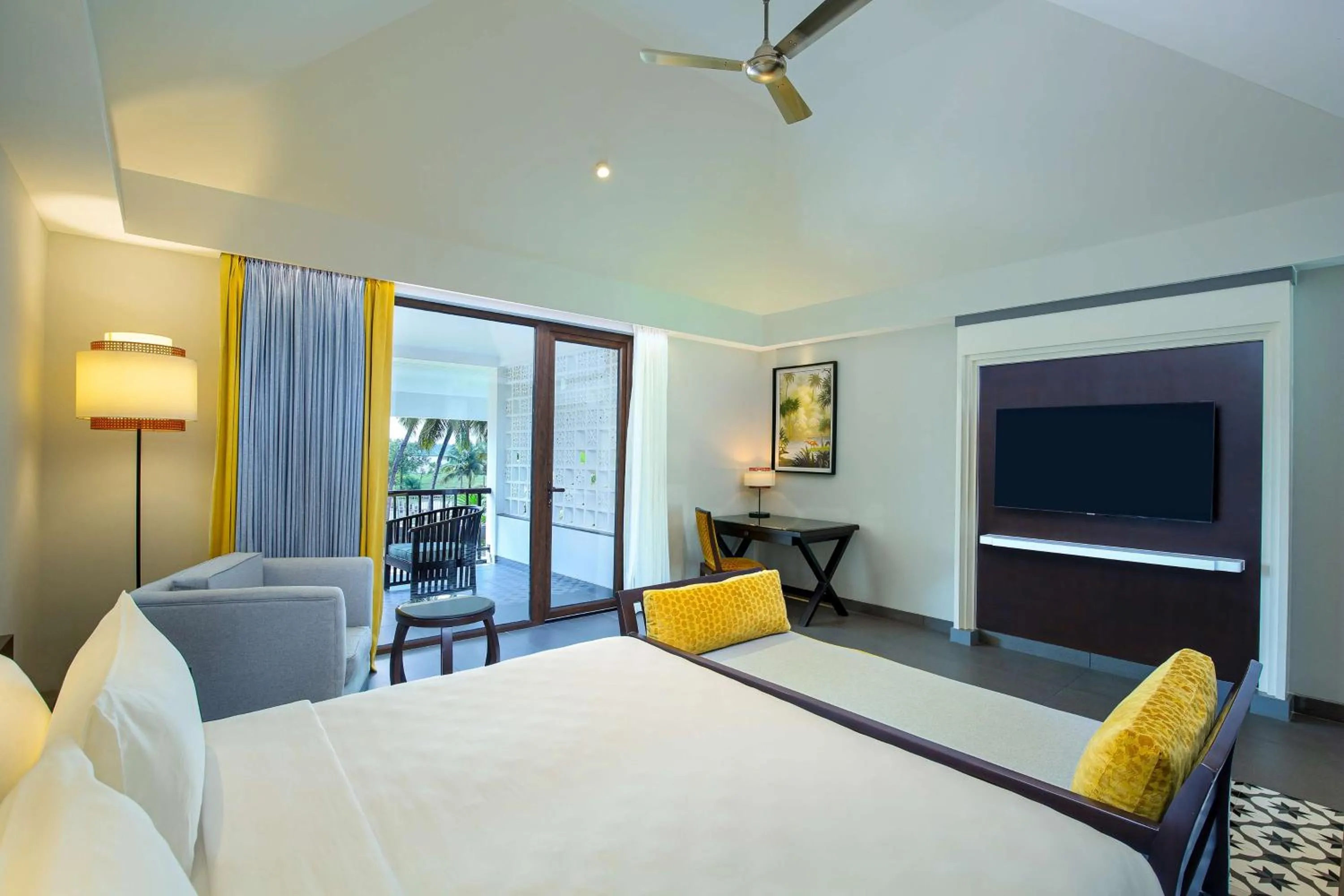 Photo of the whole room, Bed in Radisson Resort Pondicherry Bay