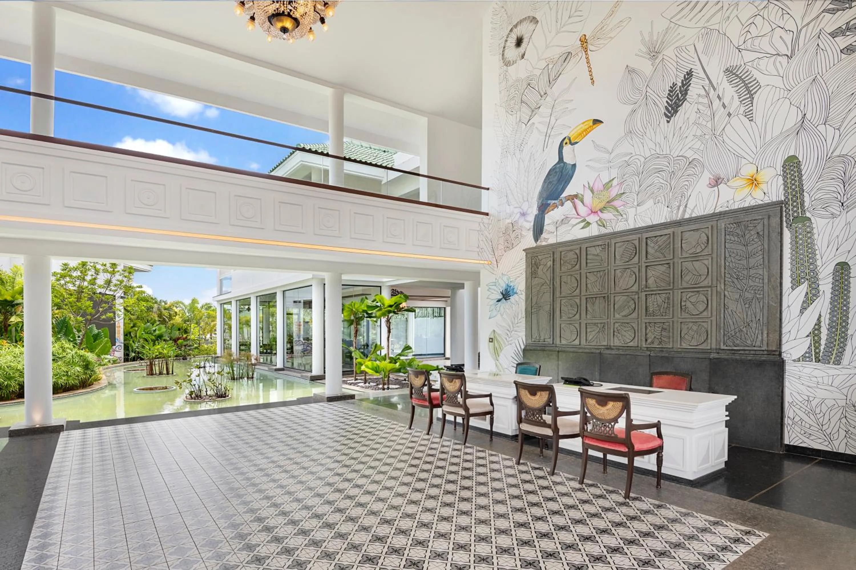 Lobby or reception in Radisson Resort Pondicherry Bay