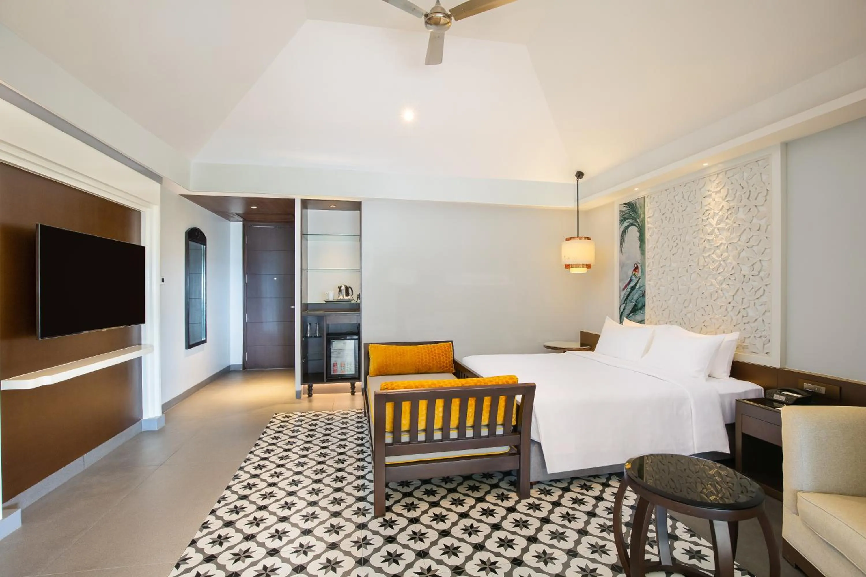 Bedroom, Bed in Radisson Resort Pondicherry Bay