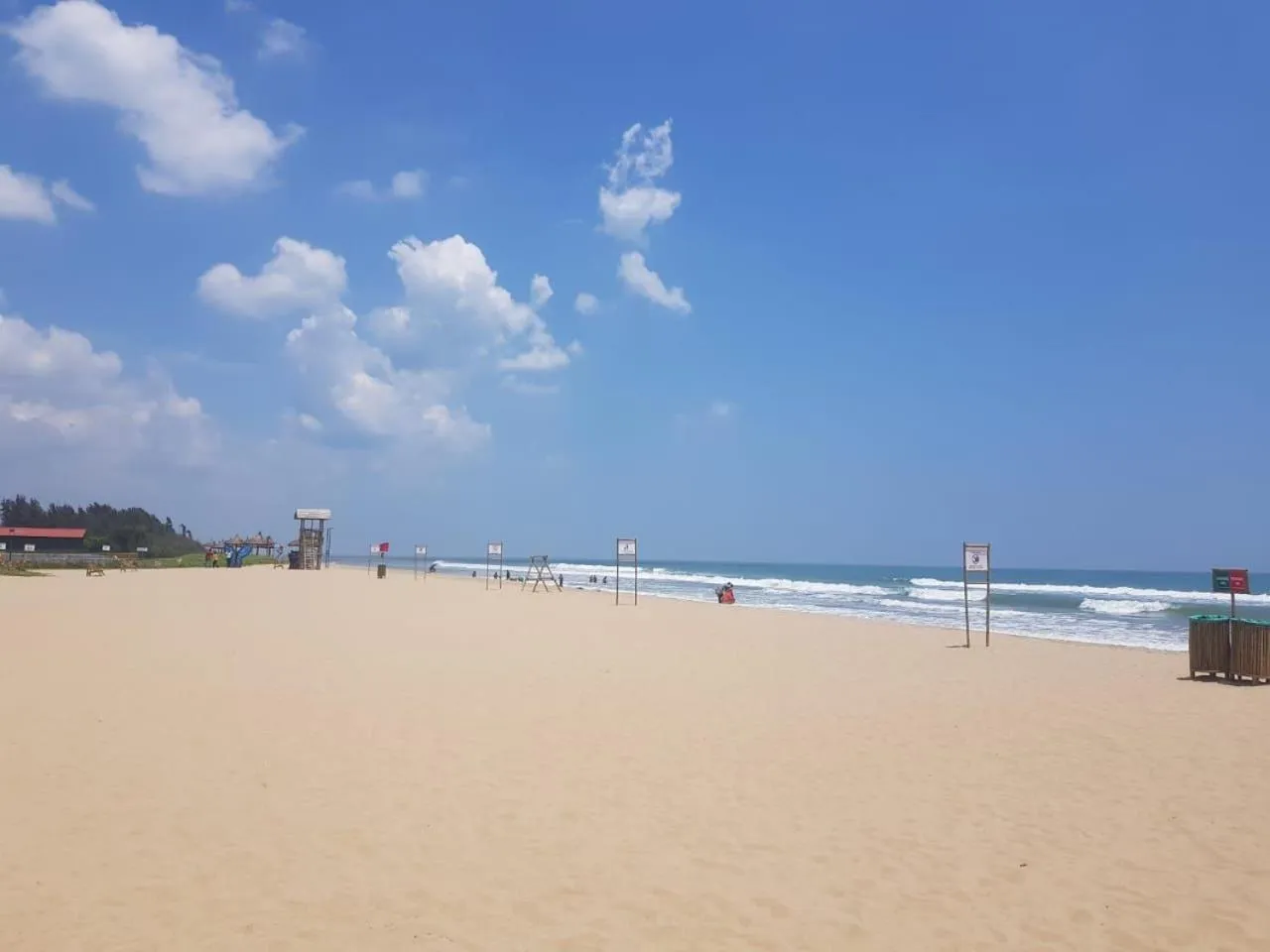 Beach in Radisson Resort Pondicherry Bay