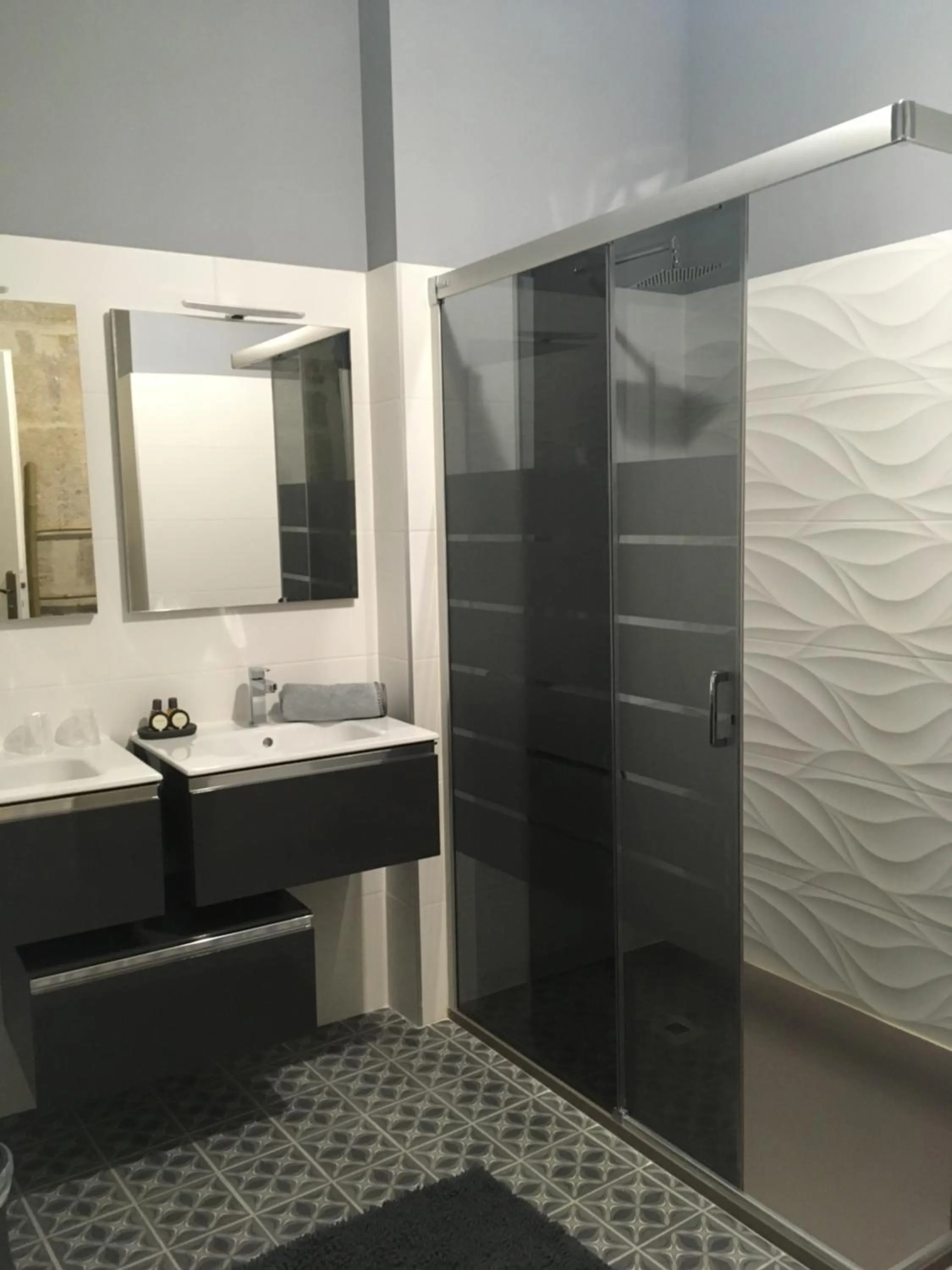 Les suites de Peyrat