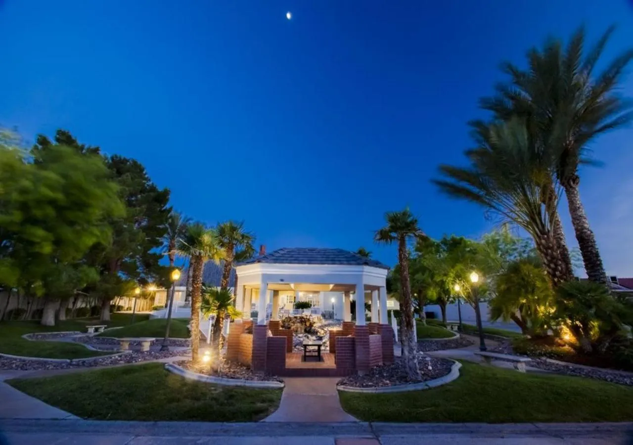 Villa Carota - 6 bedrooms and a Casitas