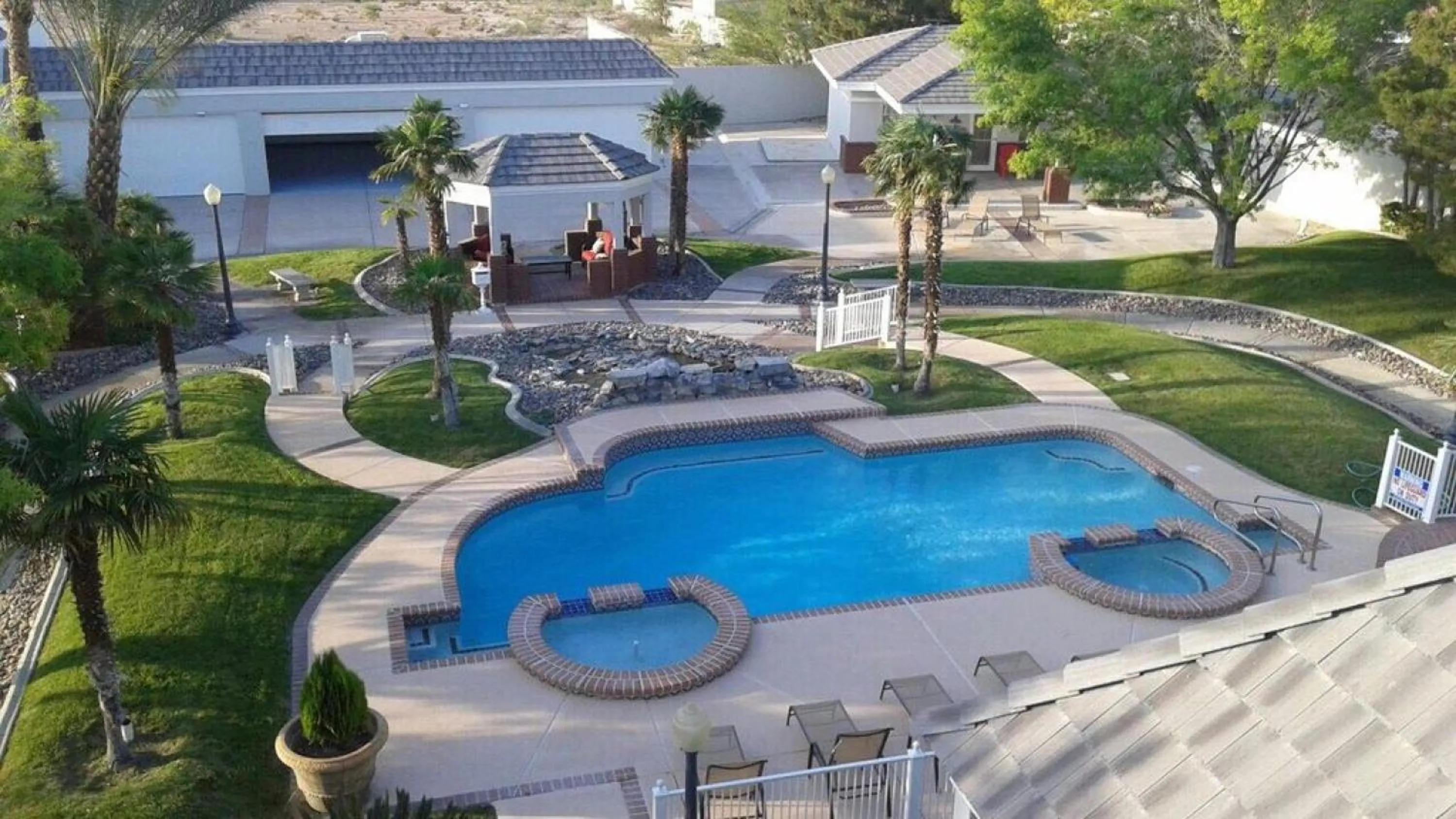 Property building in Villa Carota - 6 bedrooms and a Casitas