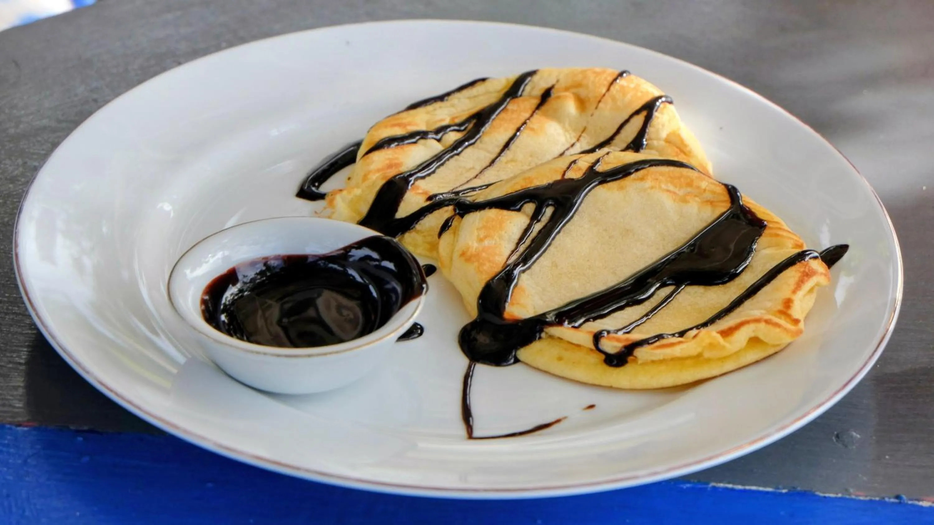 Restaurant/places to eat in The Trawangan Resort