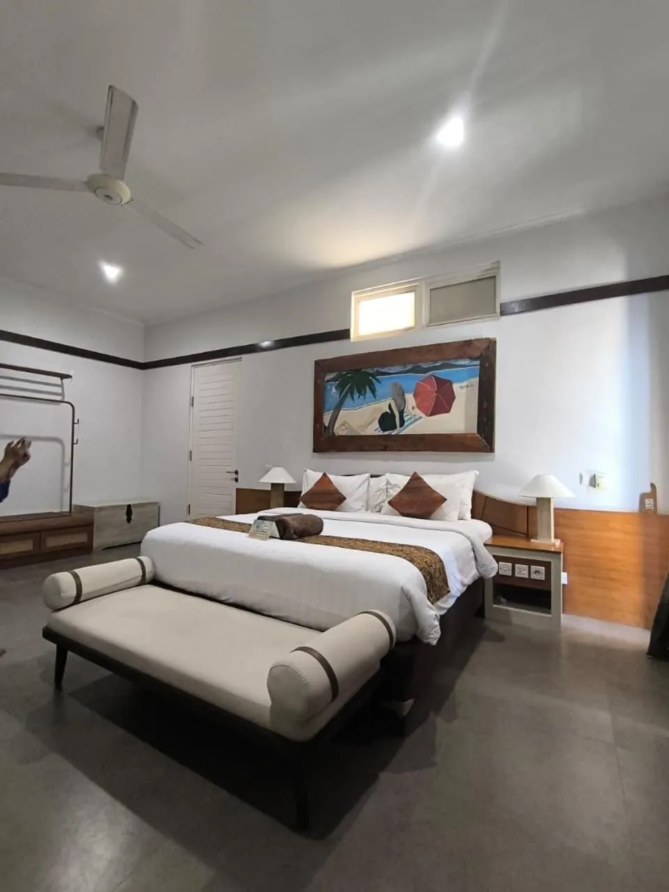 Photo of the whole room, Bed in The Trawangan Resort