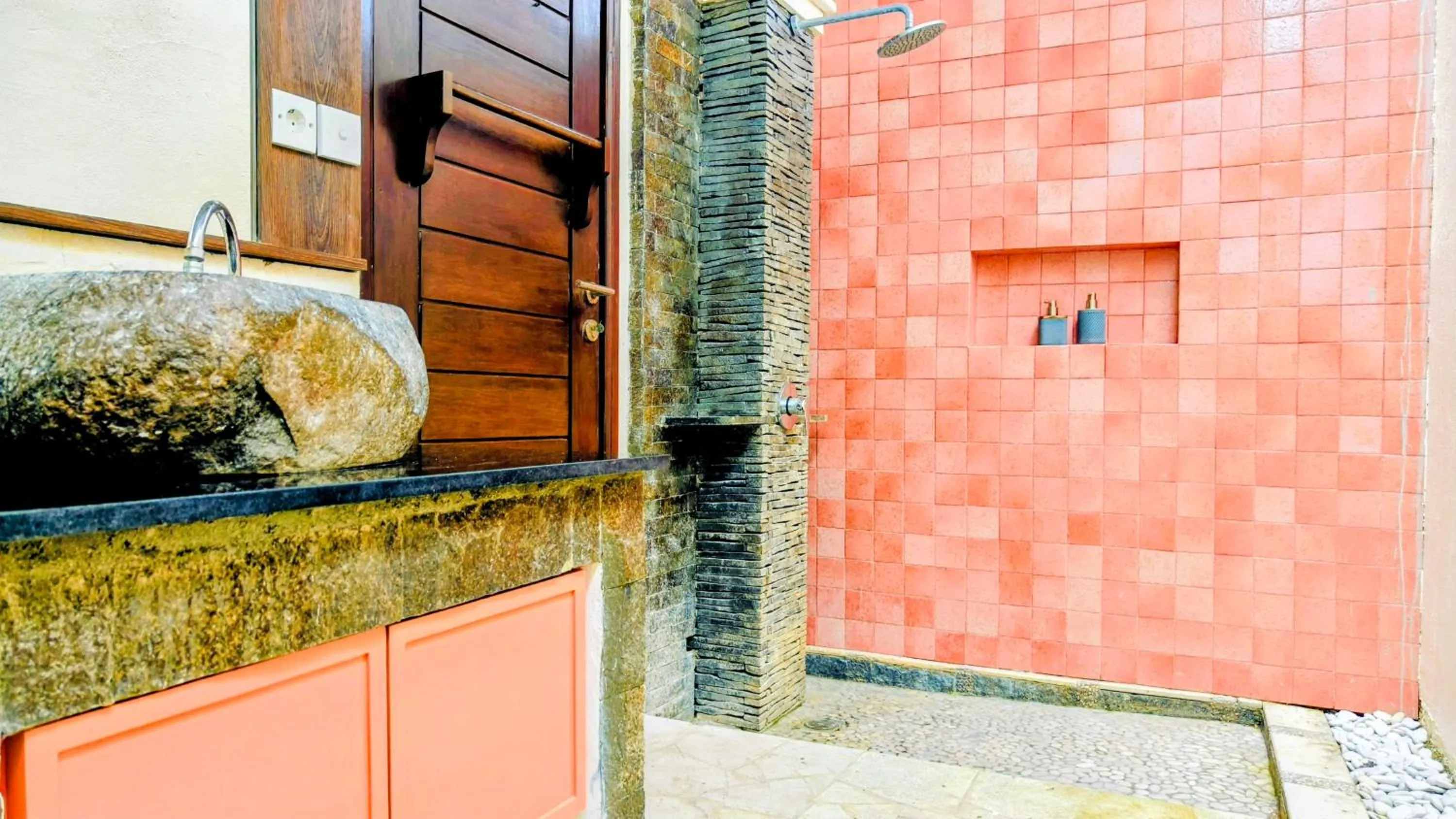 Shower in The Trawangan Resort