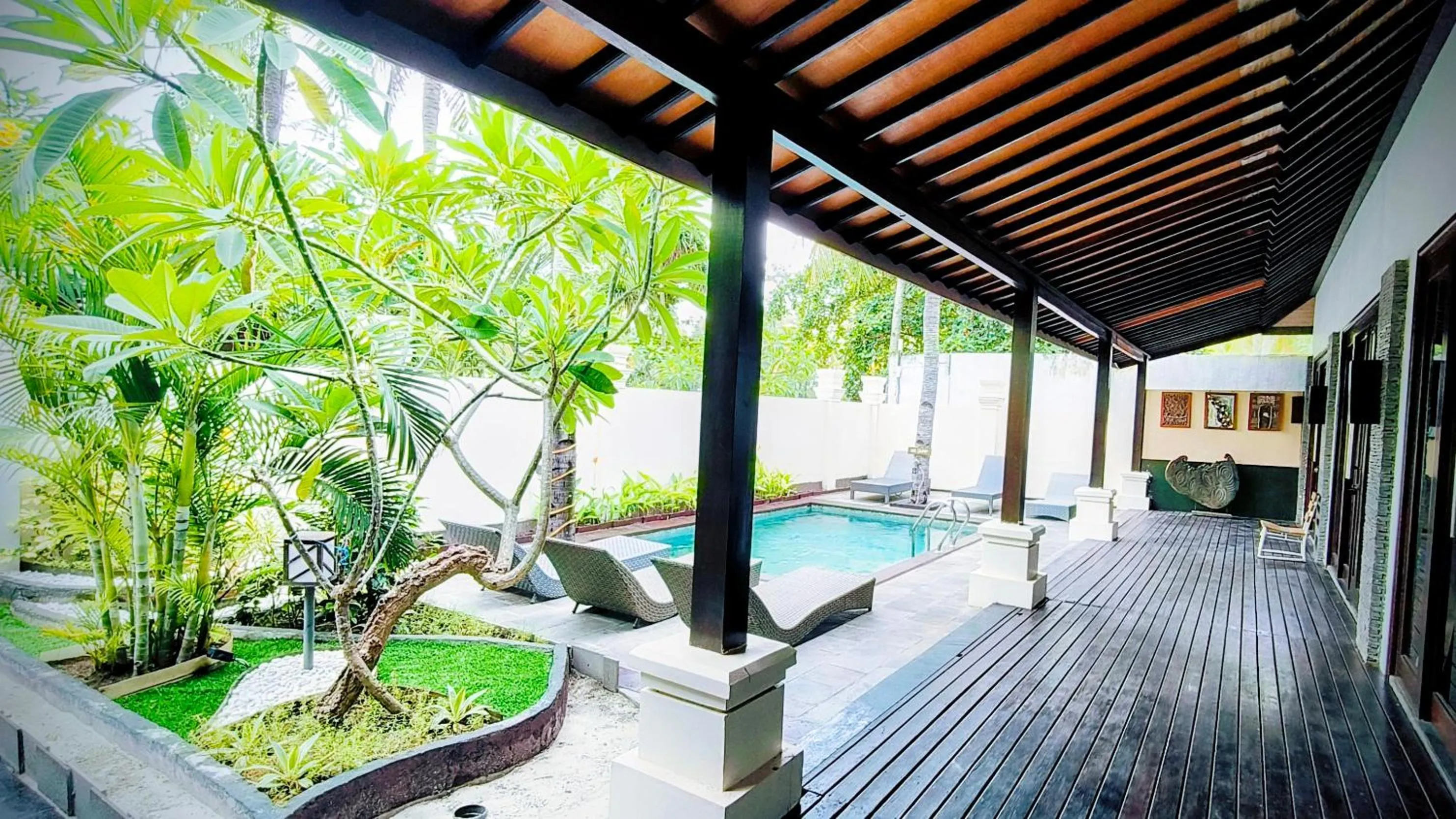 Garden view in The Trawangan Resort