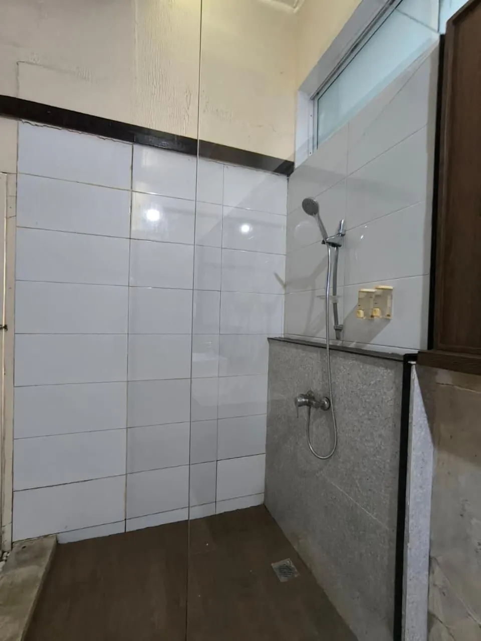 Shower in The Trawangan Resort