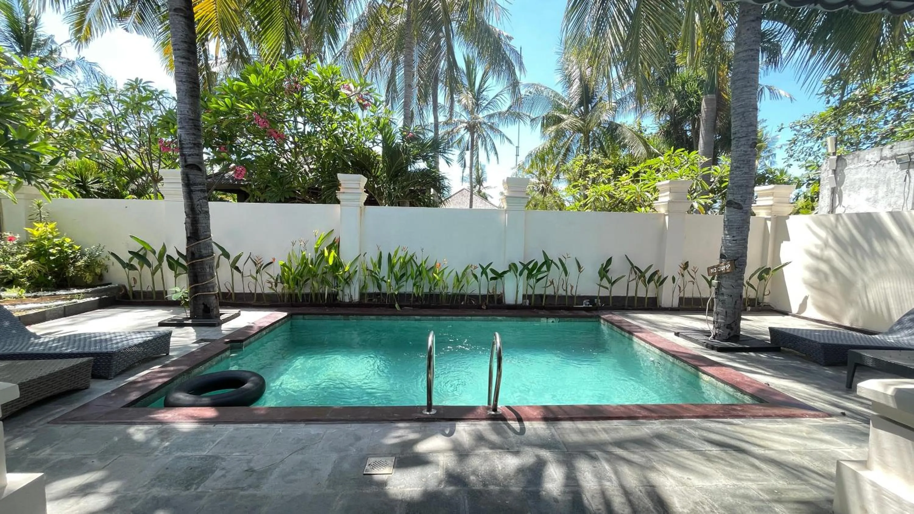 Pool view in The Trawangan Resort