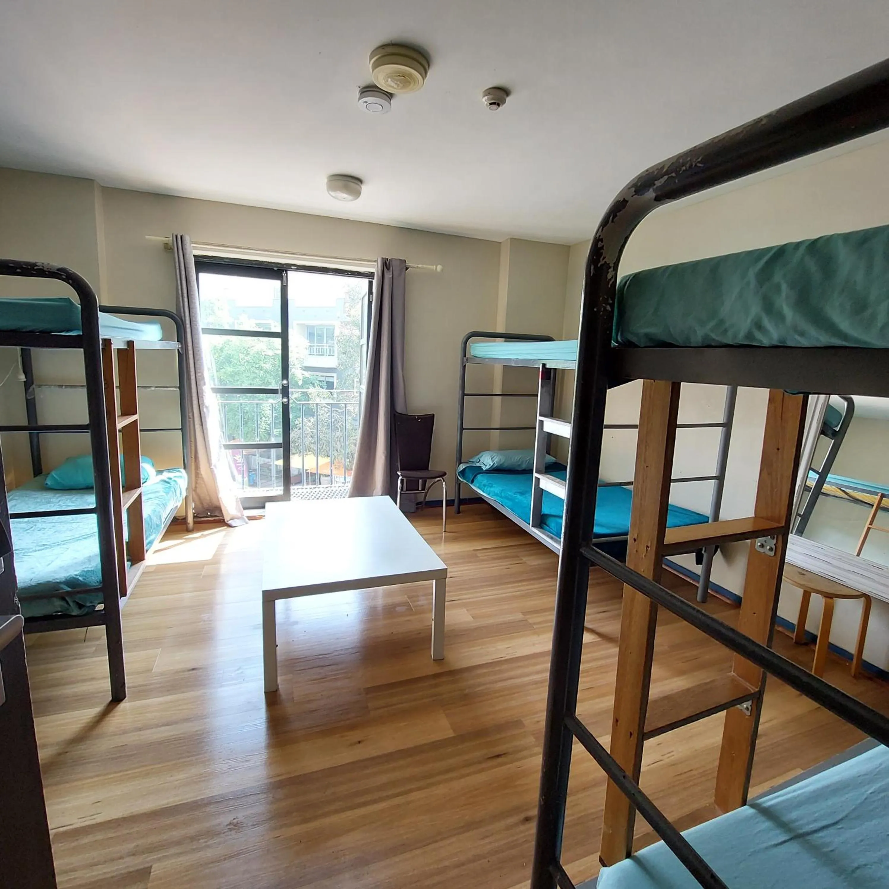 Bed in Boardrider Backpackers and Budget Motel