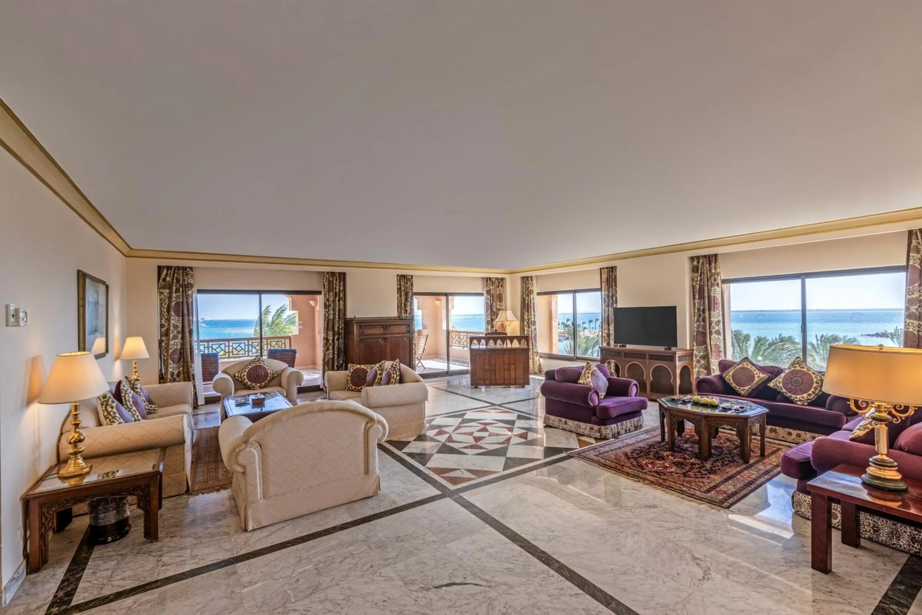 Living room in Continental Hotel Hurghada