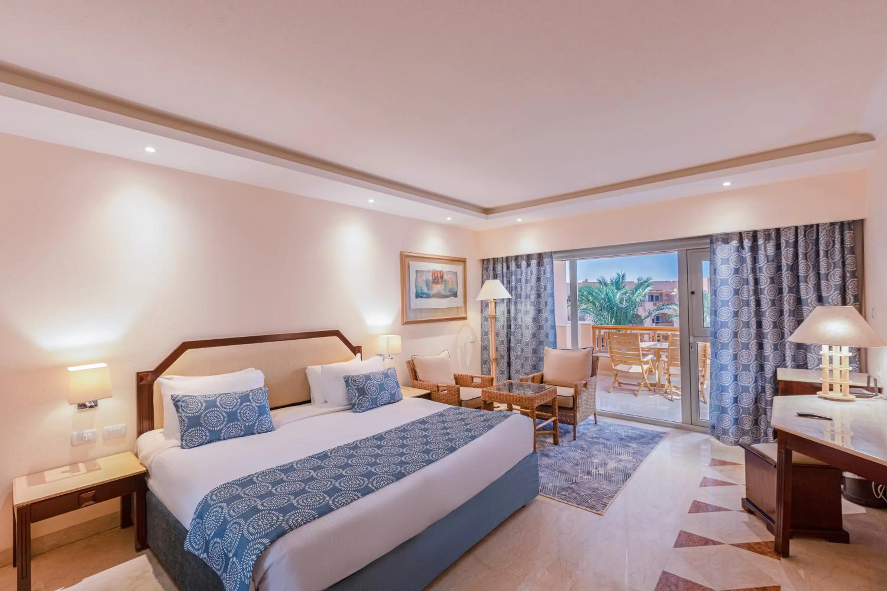 Bedroom, Bed in Continental Hotel Hurghada