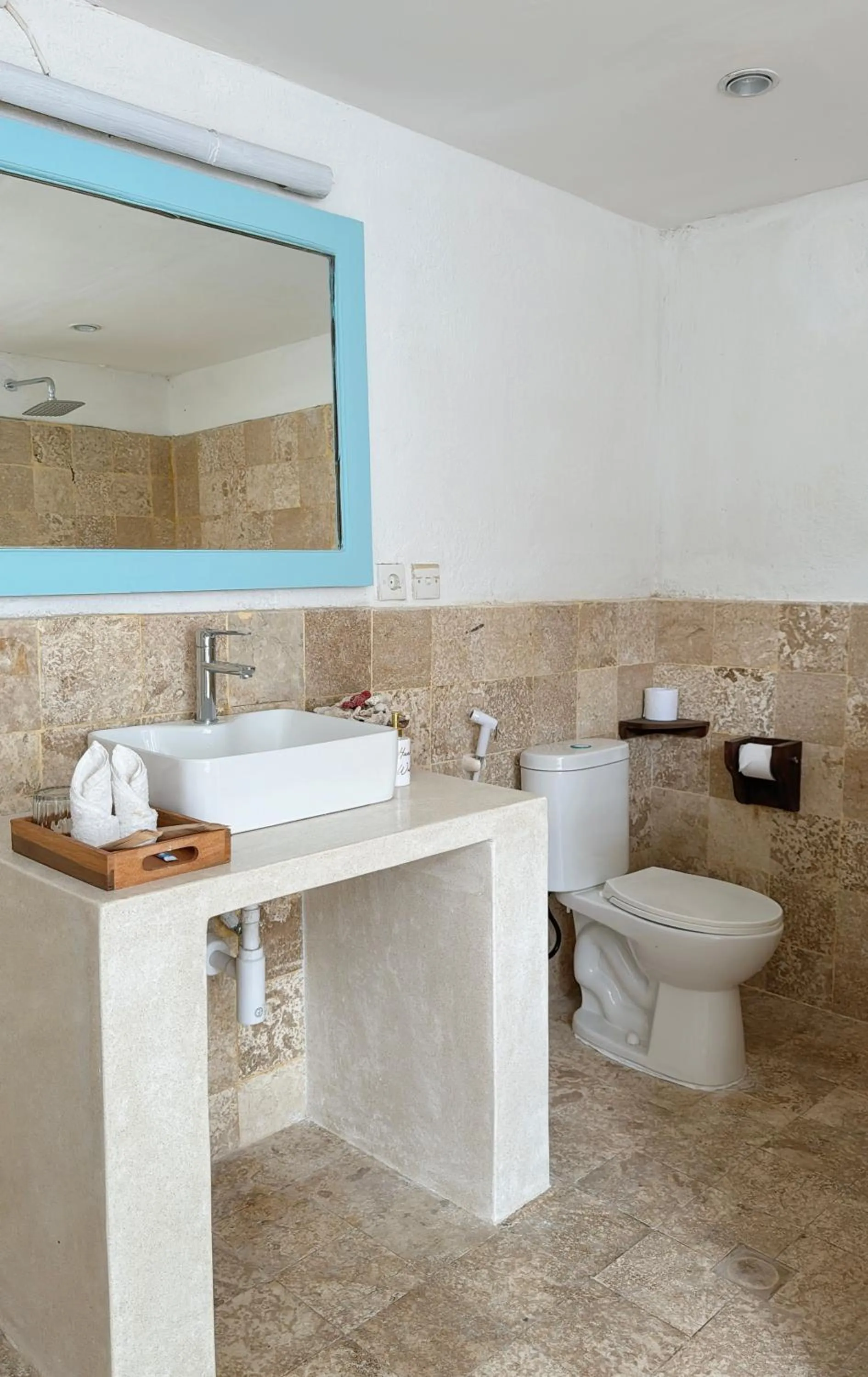 Toilet in 7SEAS Cottages