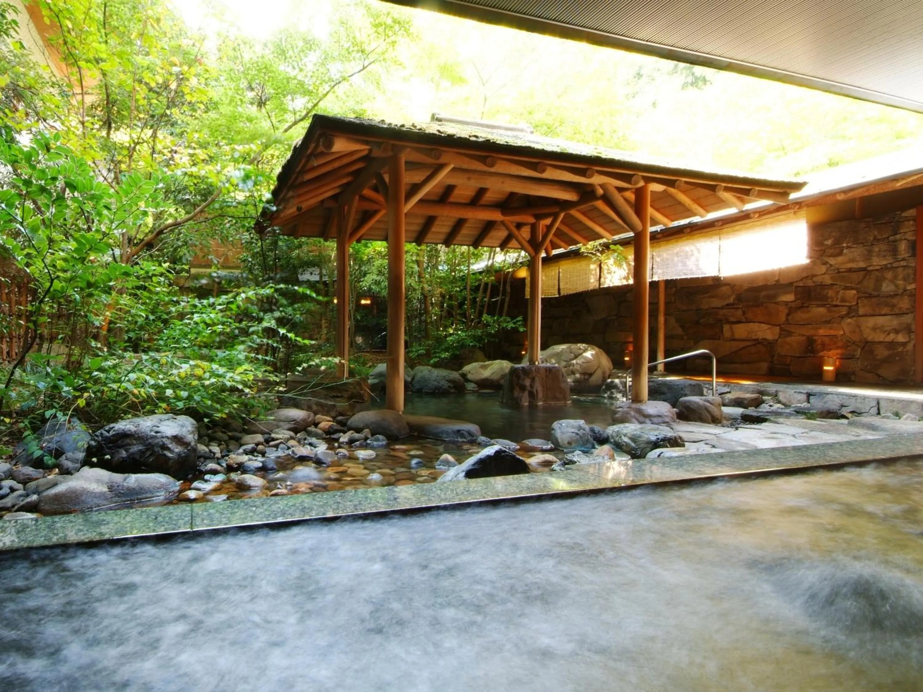 Hot Spring Bath in Kinosaki Onsen Nishimuraya Hotel Shogetsutei