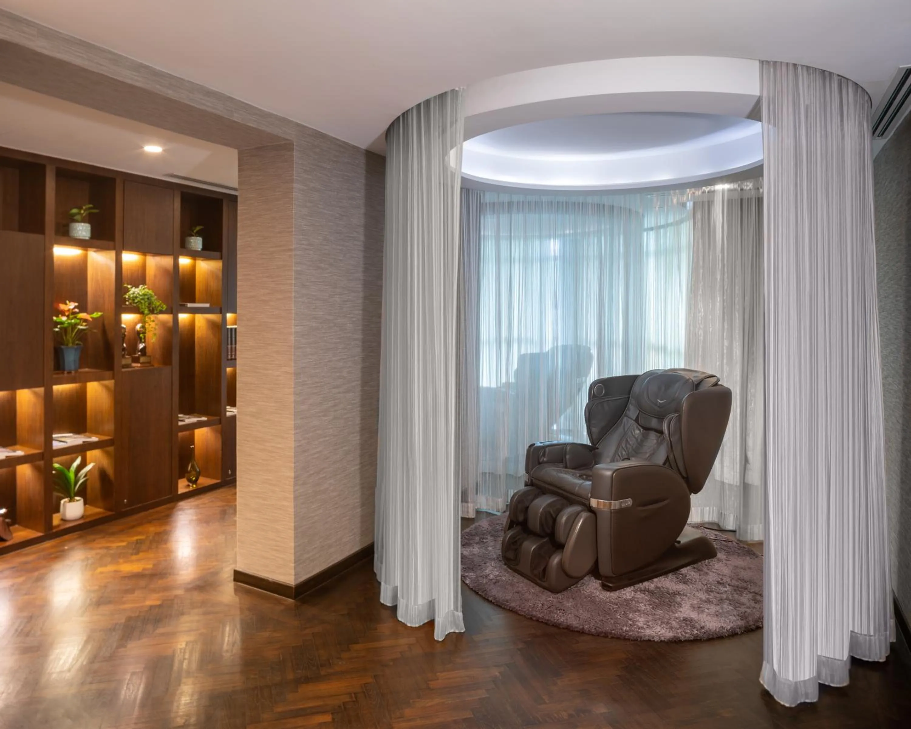 Area and facilities in Fraser Suites Singapore