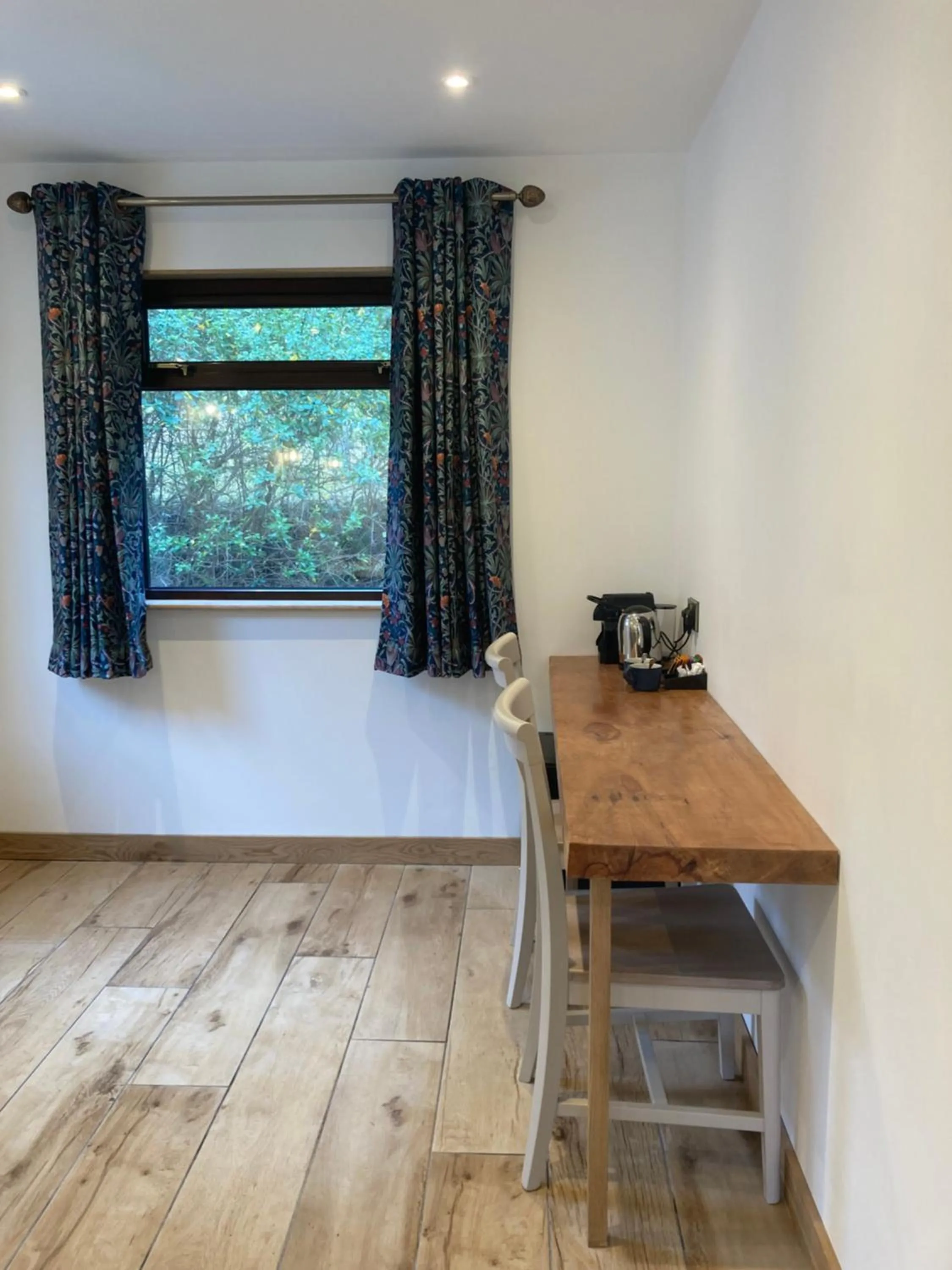 Coffee/tea facilities in Glendale View