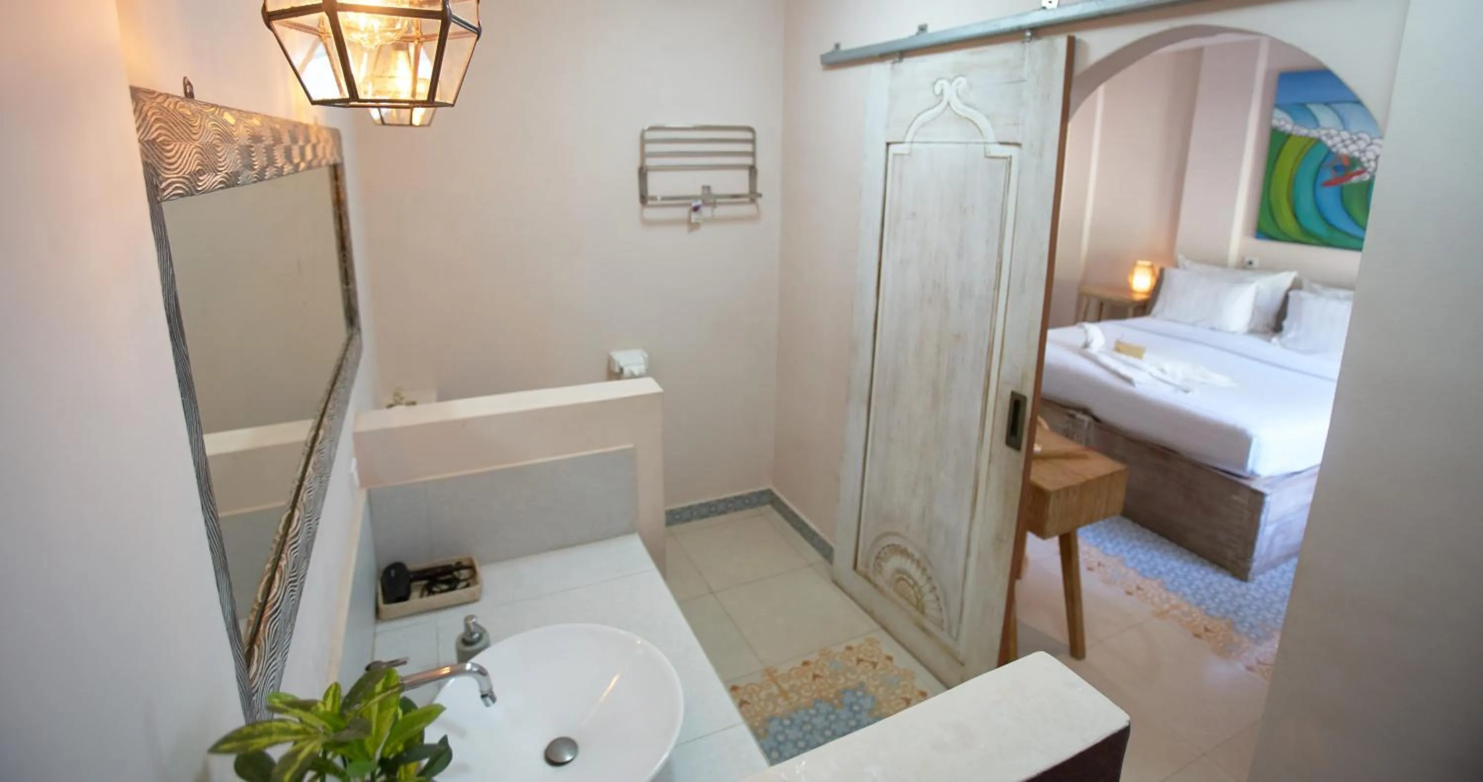 Shower, Bed in ISLA INDAH RETREAT boutique hotel