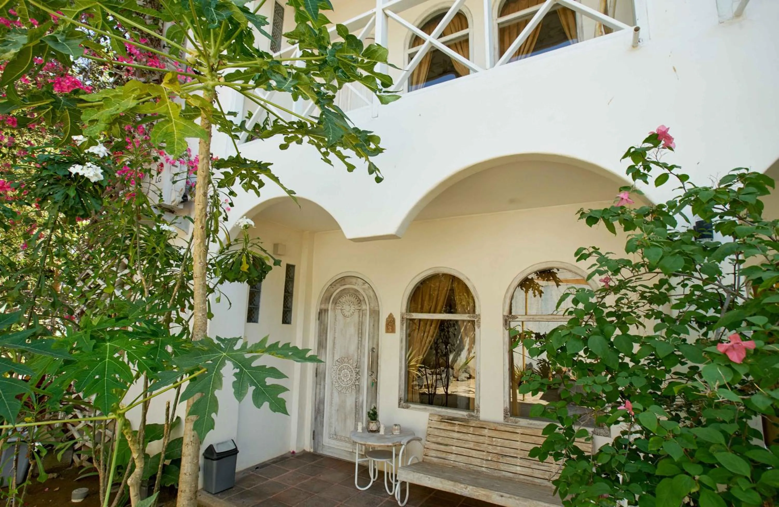 Spring in ISLA INDAH RETREAT boutique hotel