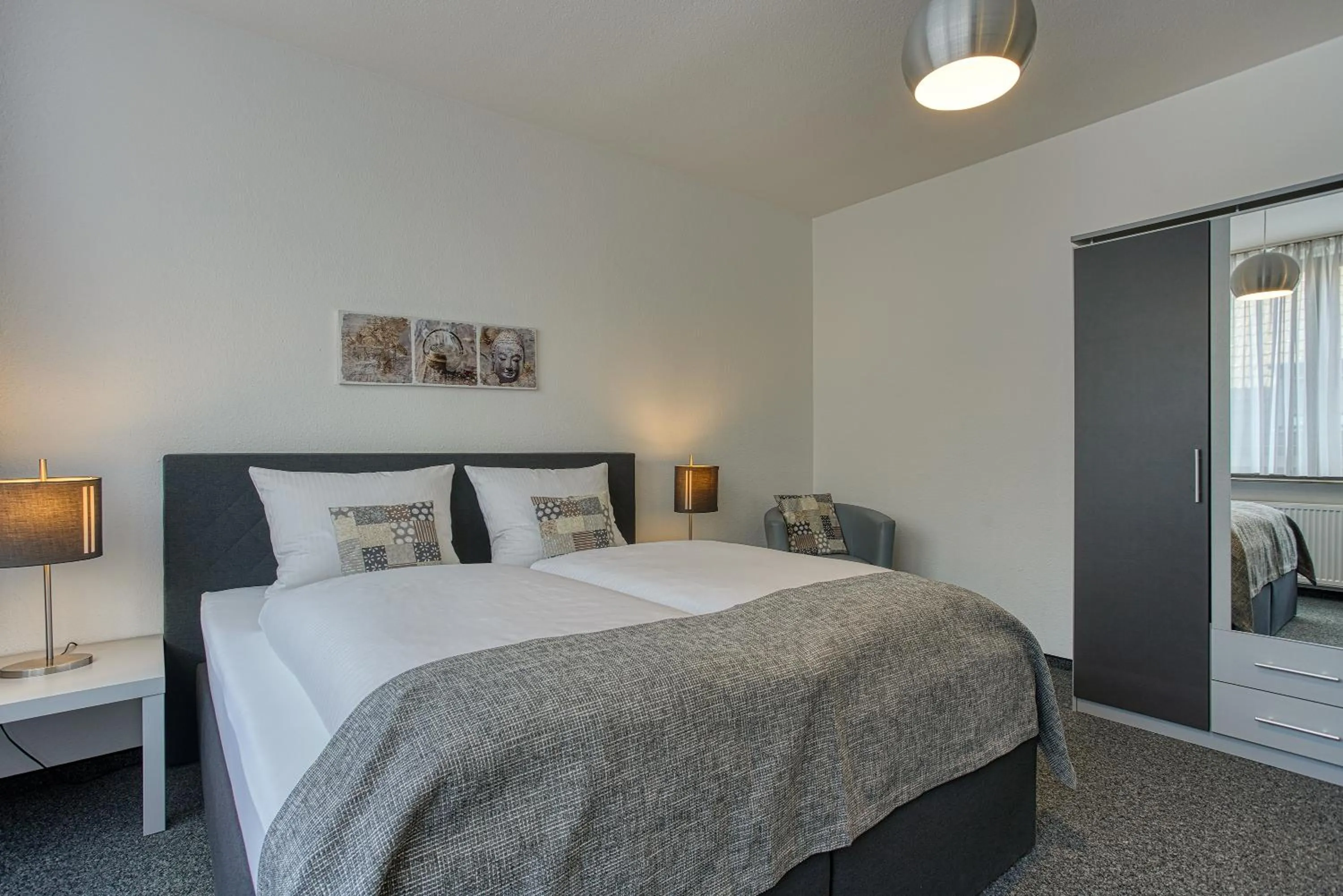 Bed in Hotel Carlton