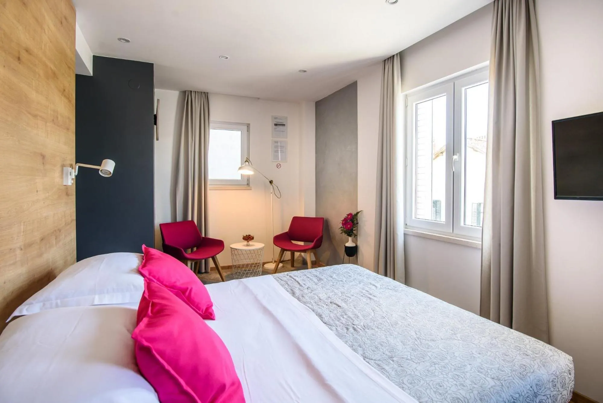 Photo of the whole room, Bed in Ora Luxury Rooms