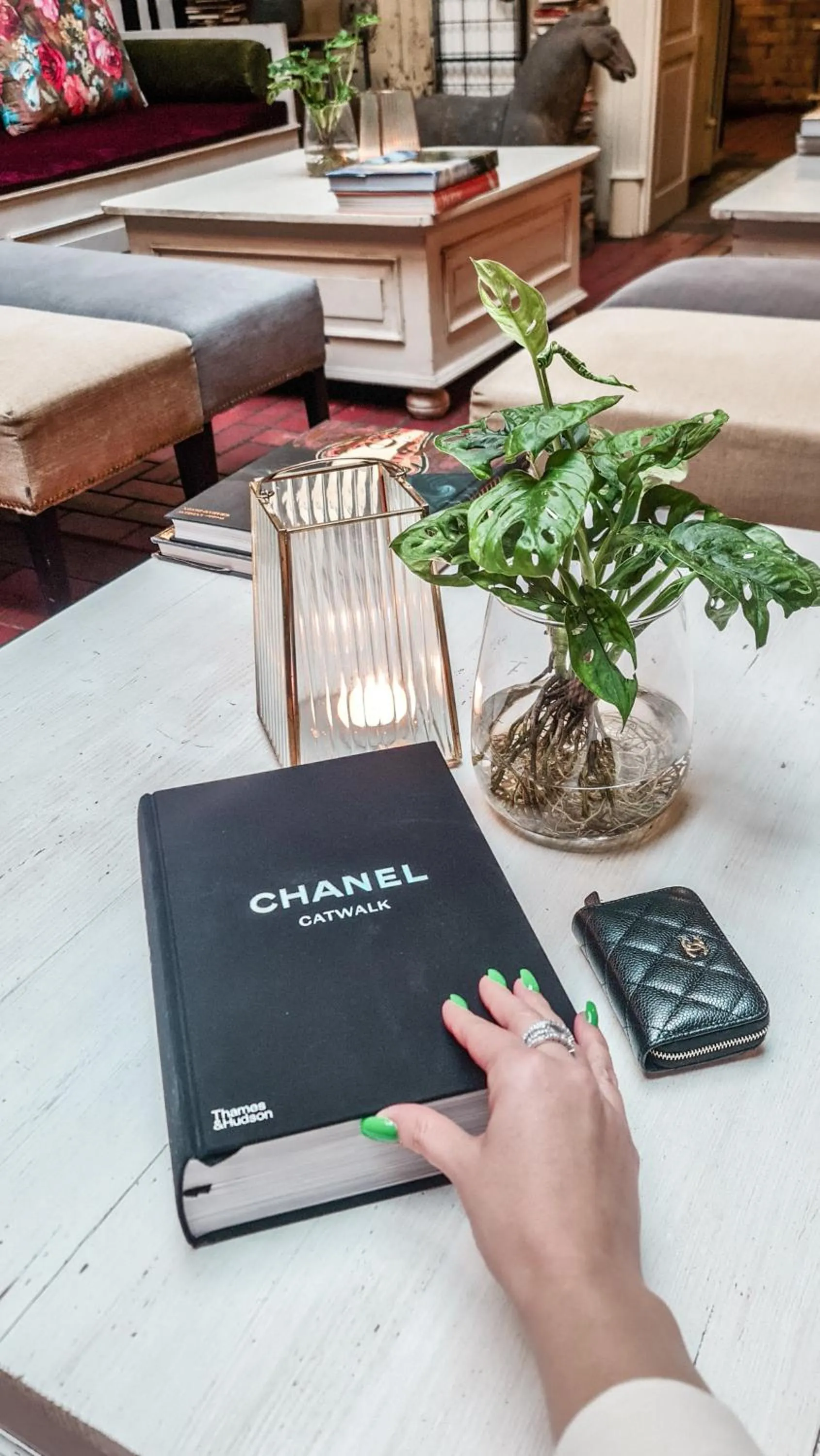 Seating area in Divná pani Luxury Gallery Rooms