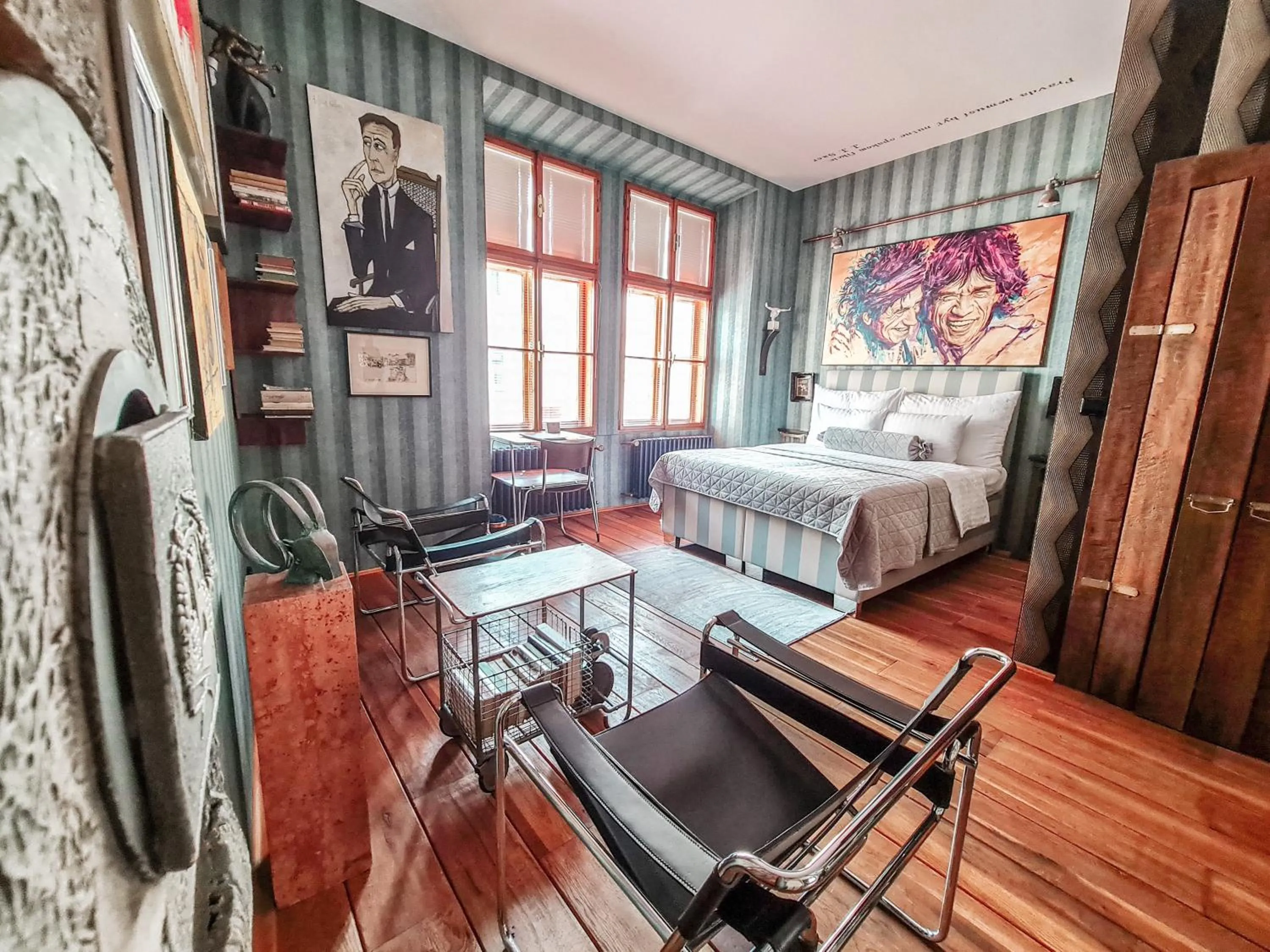 Living room, Bed in Divná pani Luxury Gallery Rooms