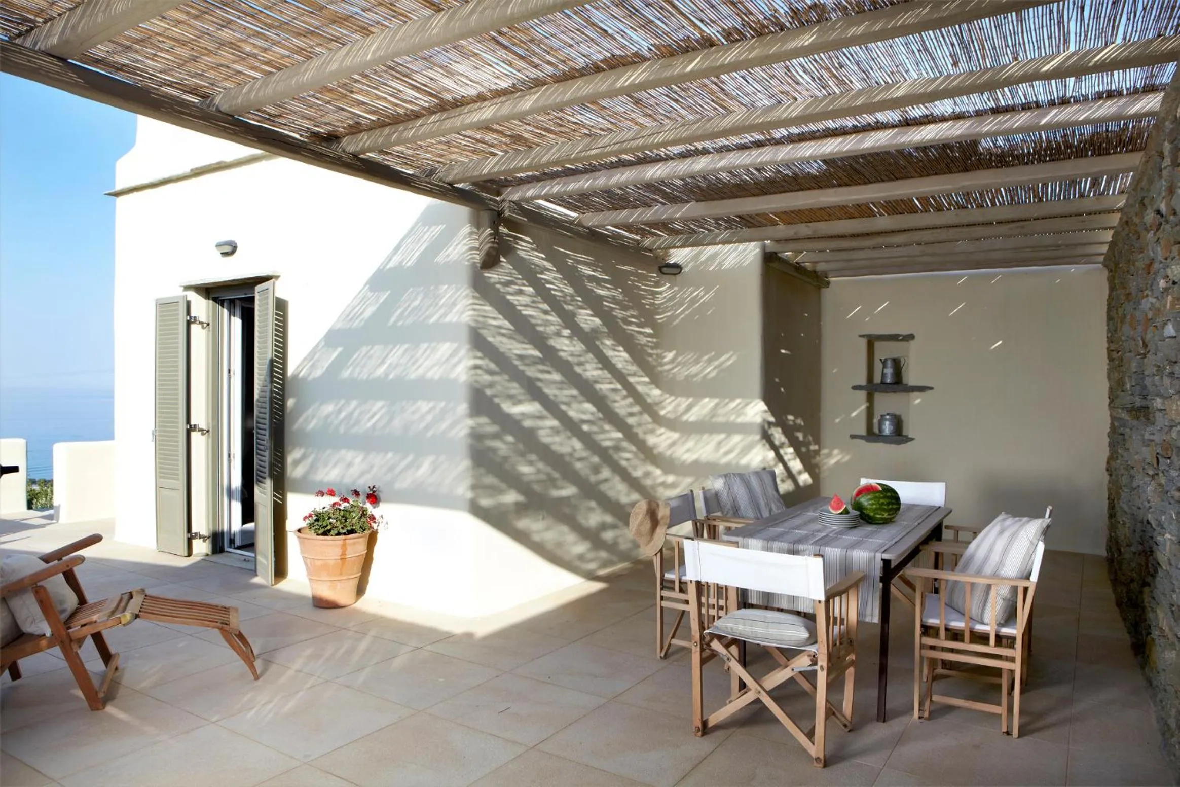 Patio in Diles & Rinies