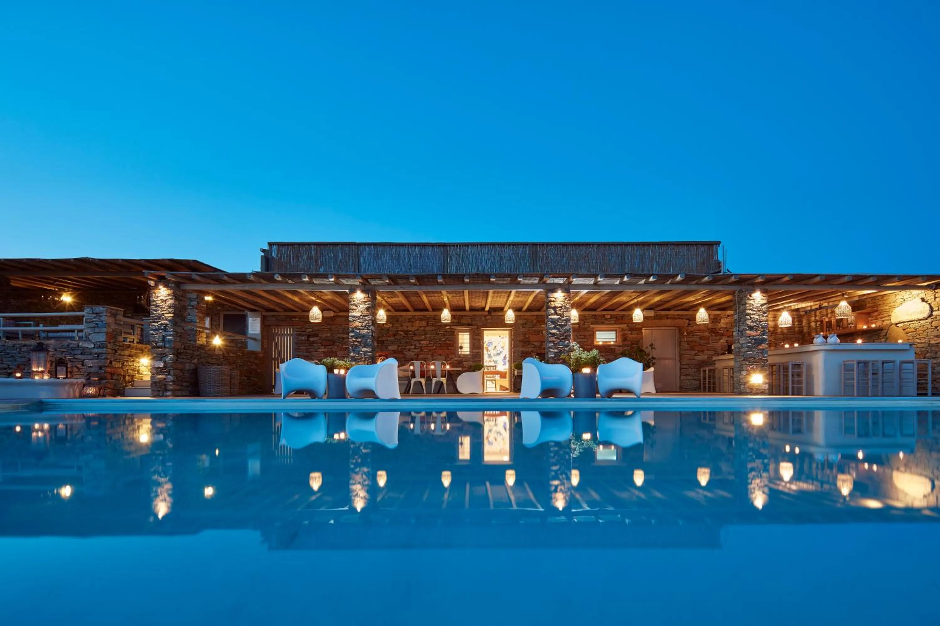 Property building in Diles & Rinies