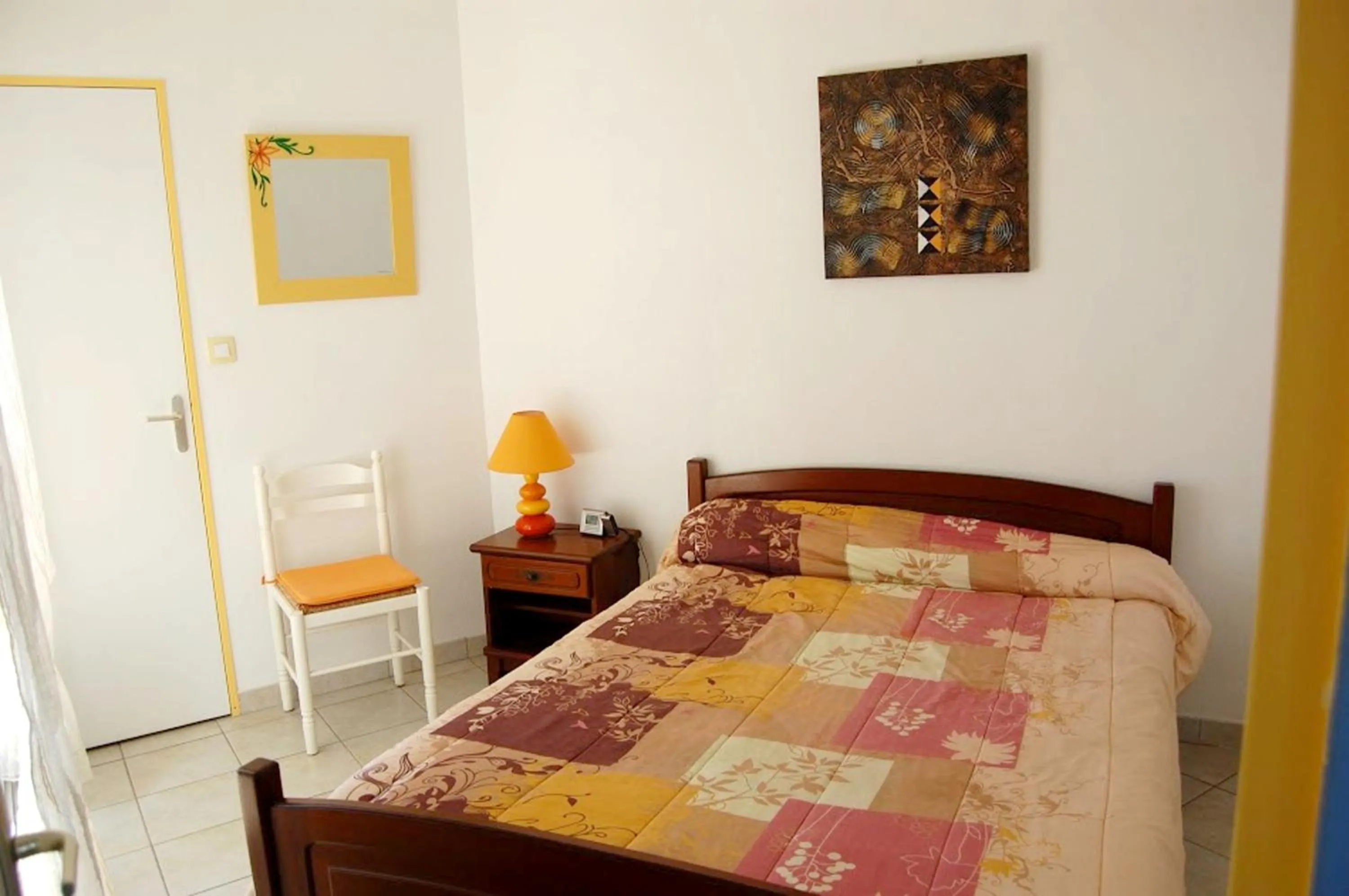 Photo of the whole room, Bed in Appartement cosy à Valras-Plage / 48m² / Piscine partagée