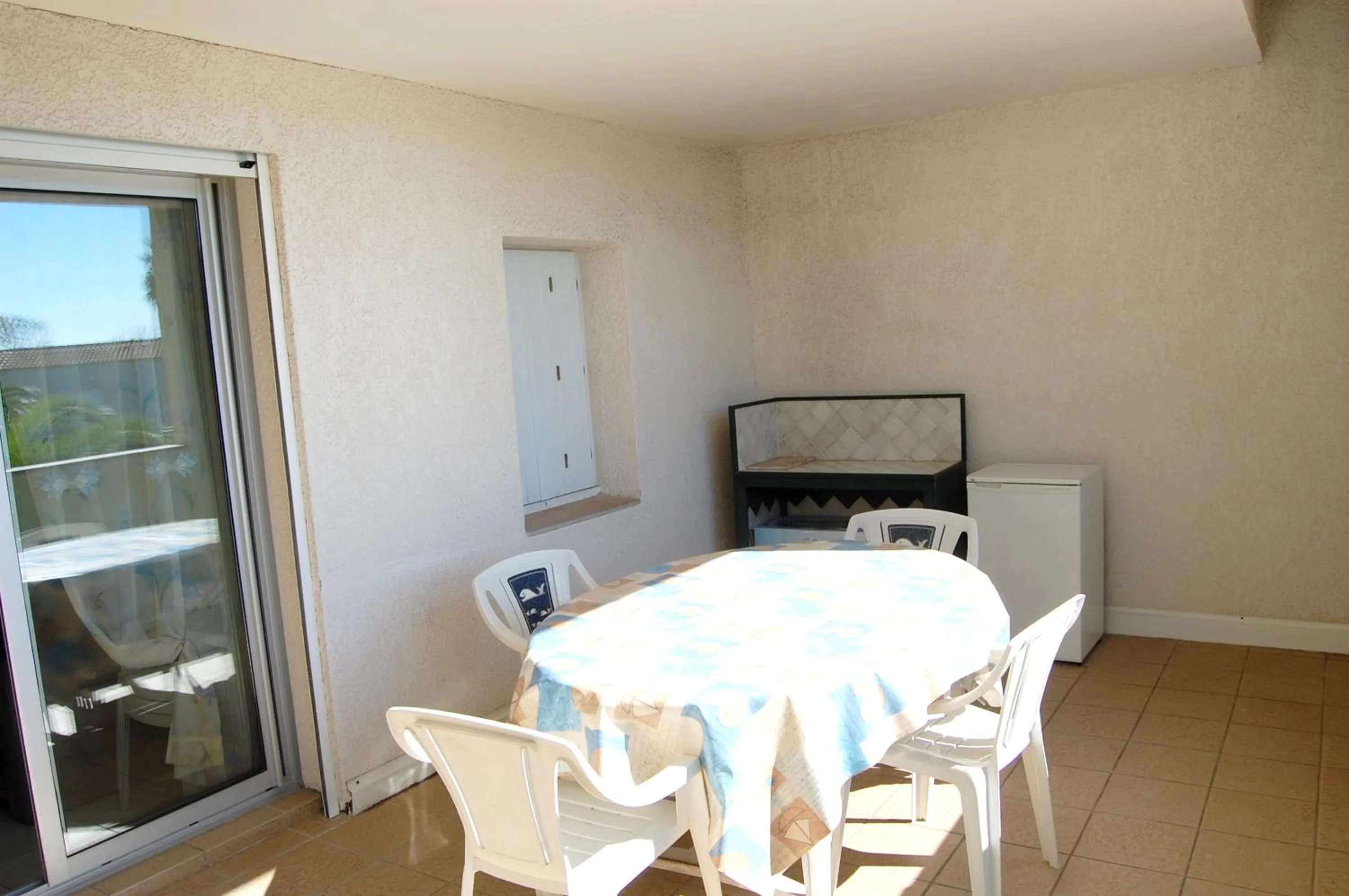 Balcony/Terrace in Appartement cosy à Valras-Plage / 48m² / Piscine partagée
