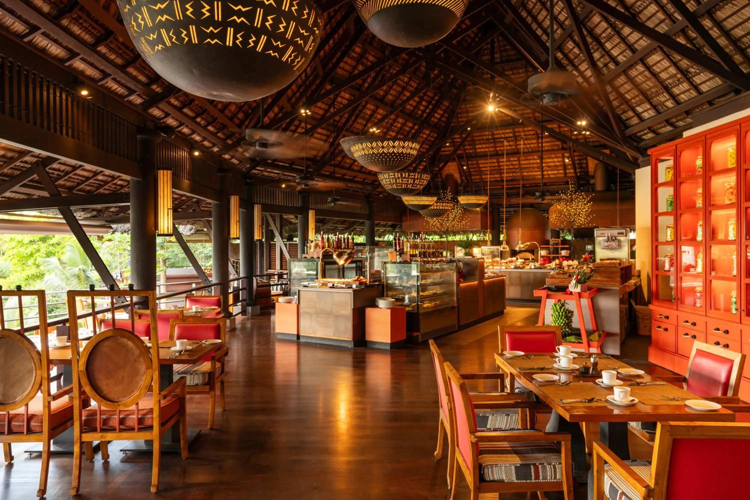 Restaurant/places to eat in Constance Lemuria