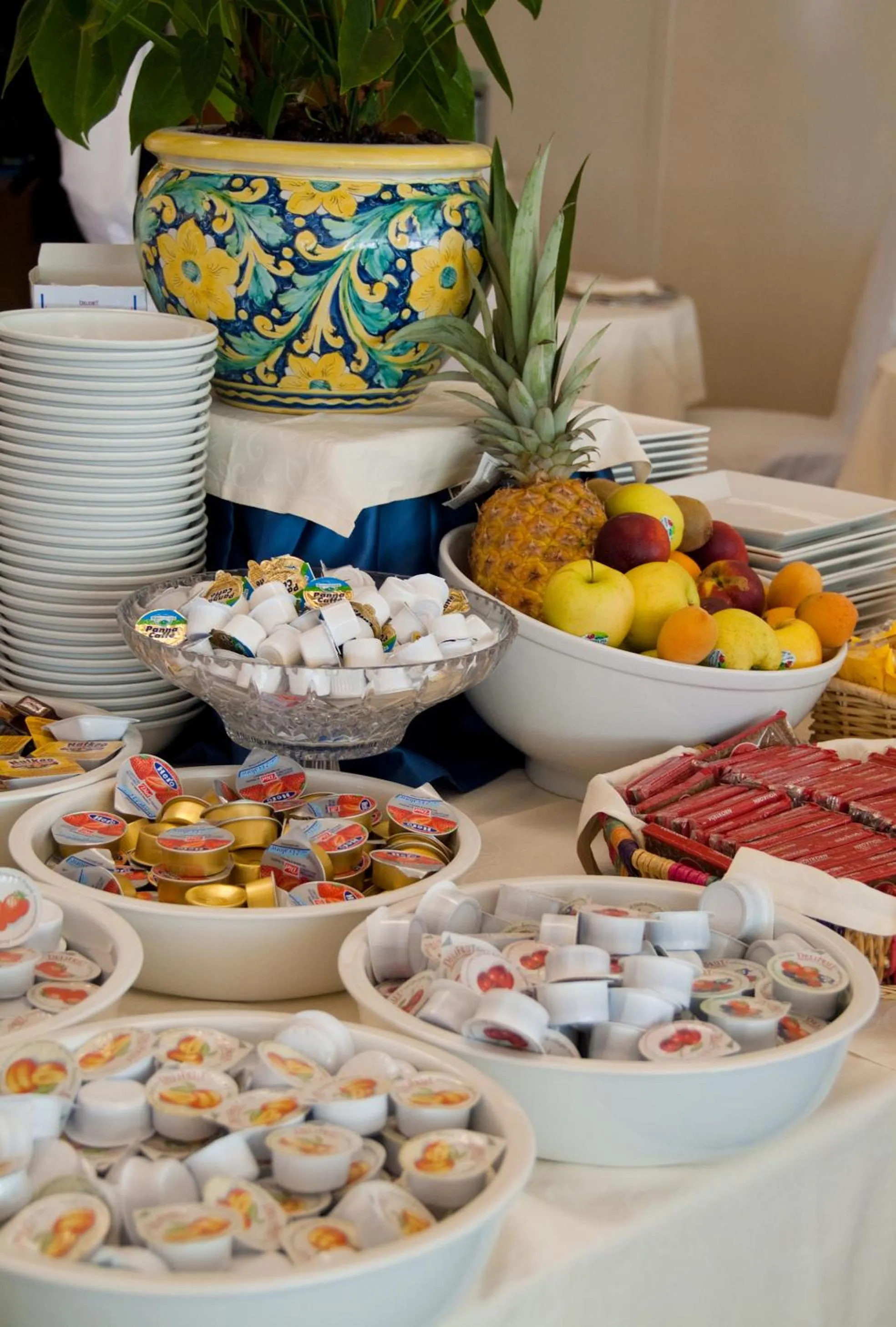 Breakfast in Hotel Ariston