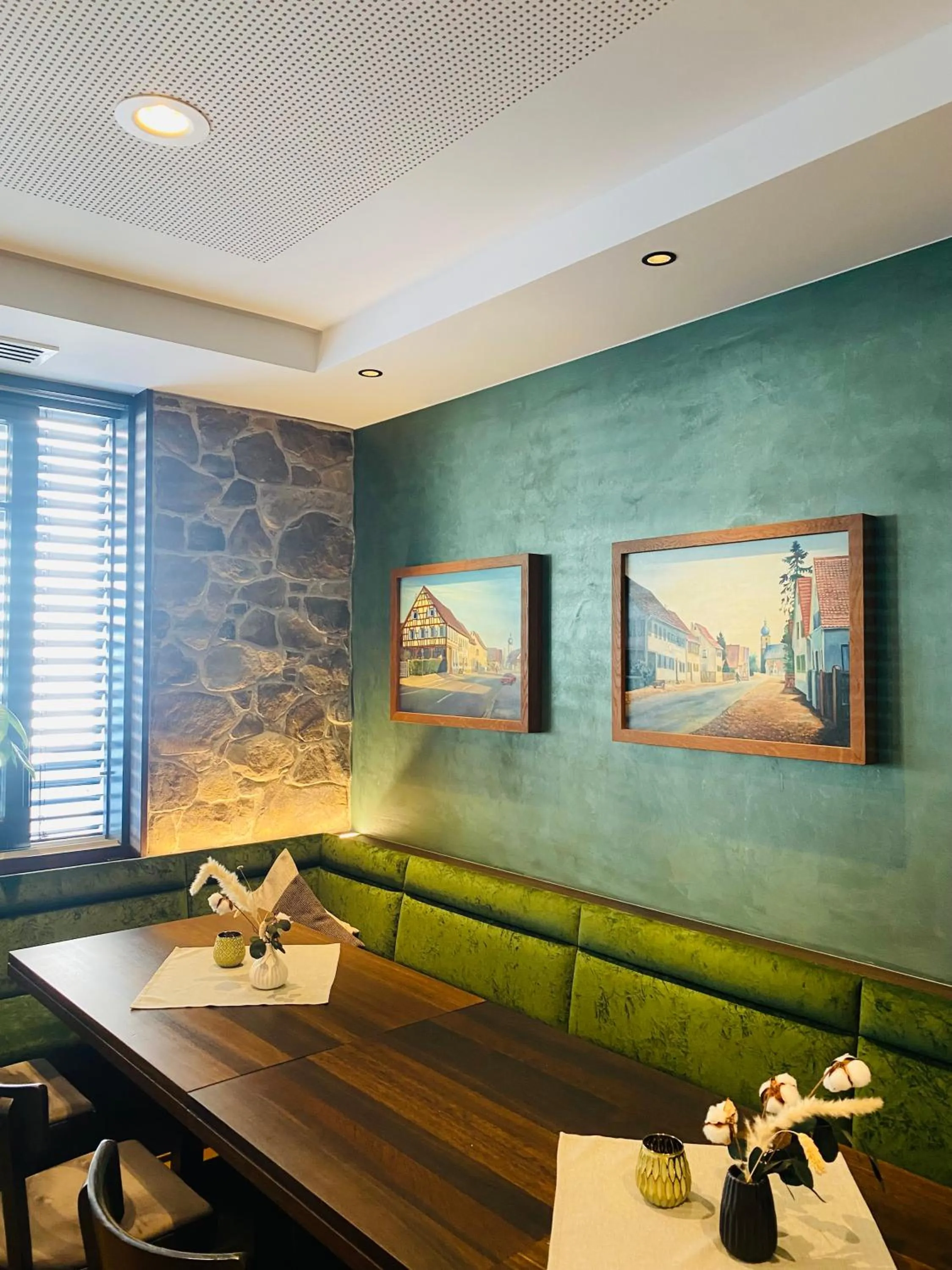 Restaurant/places to eat in Gasthaus Elsäßer Hof