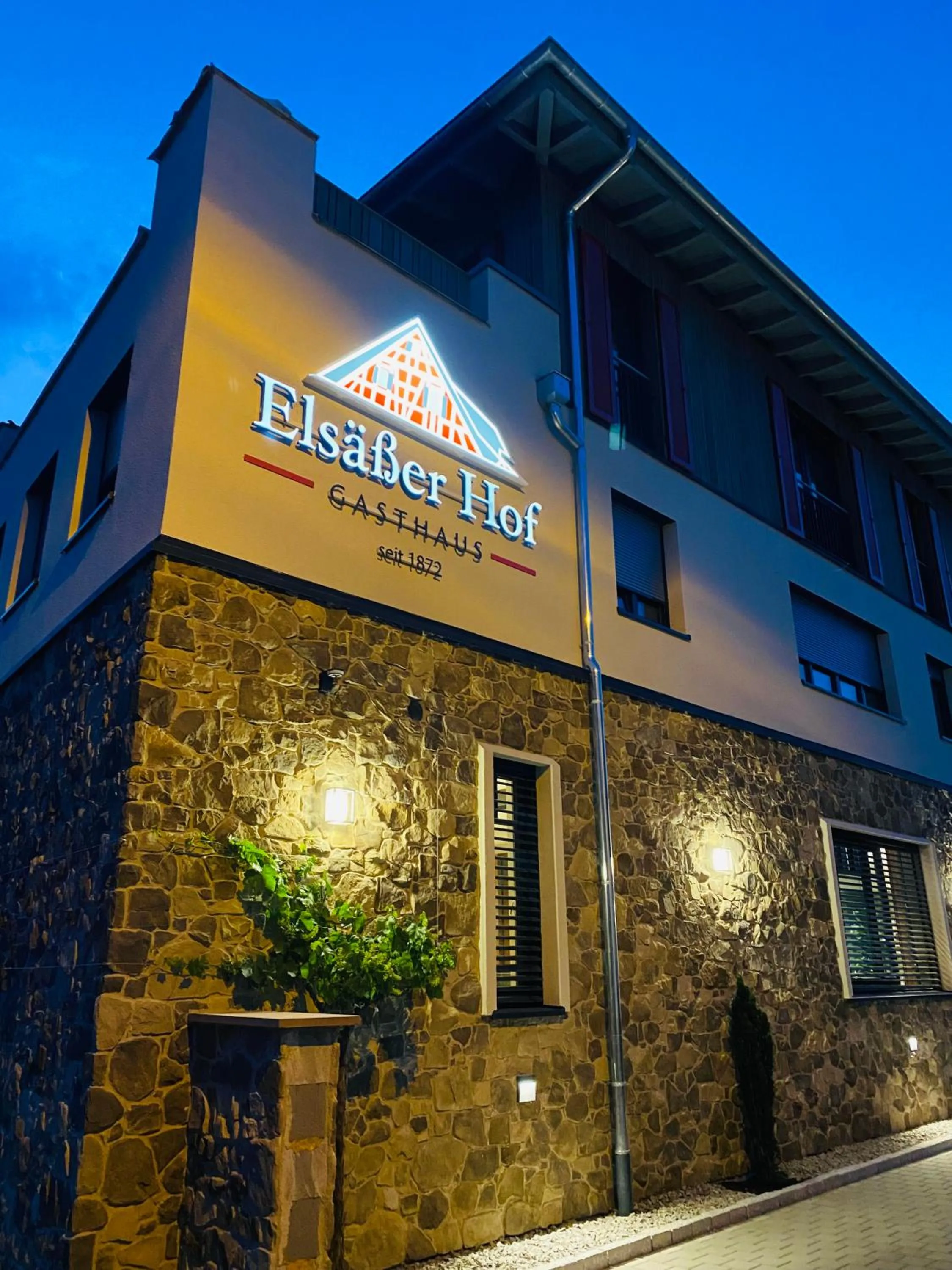 Property building in Gasthaus Elsäßer Hof
