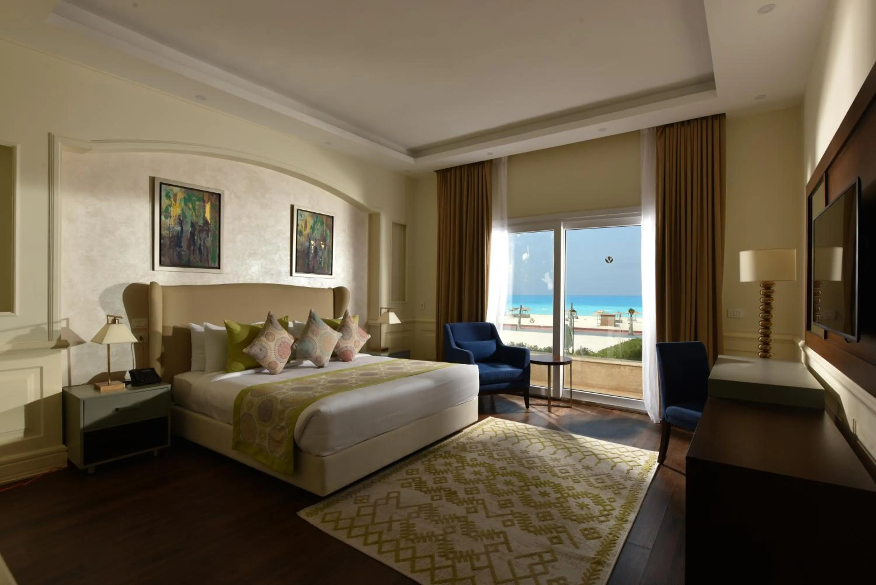 Photo of the whole room, Bed in Tolip North Coast Hotel