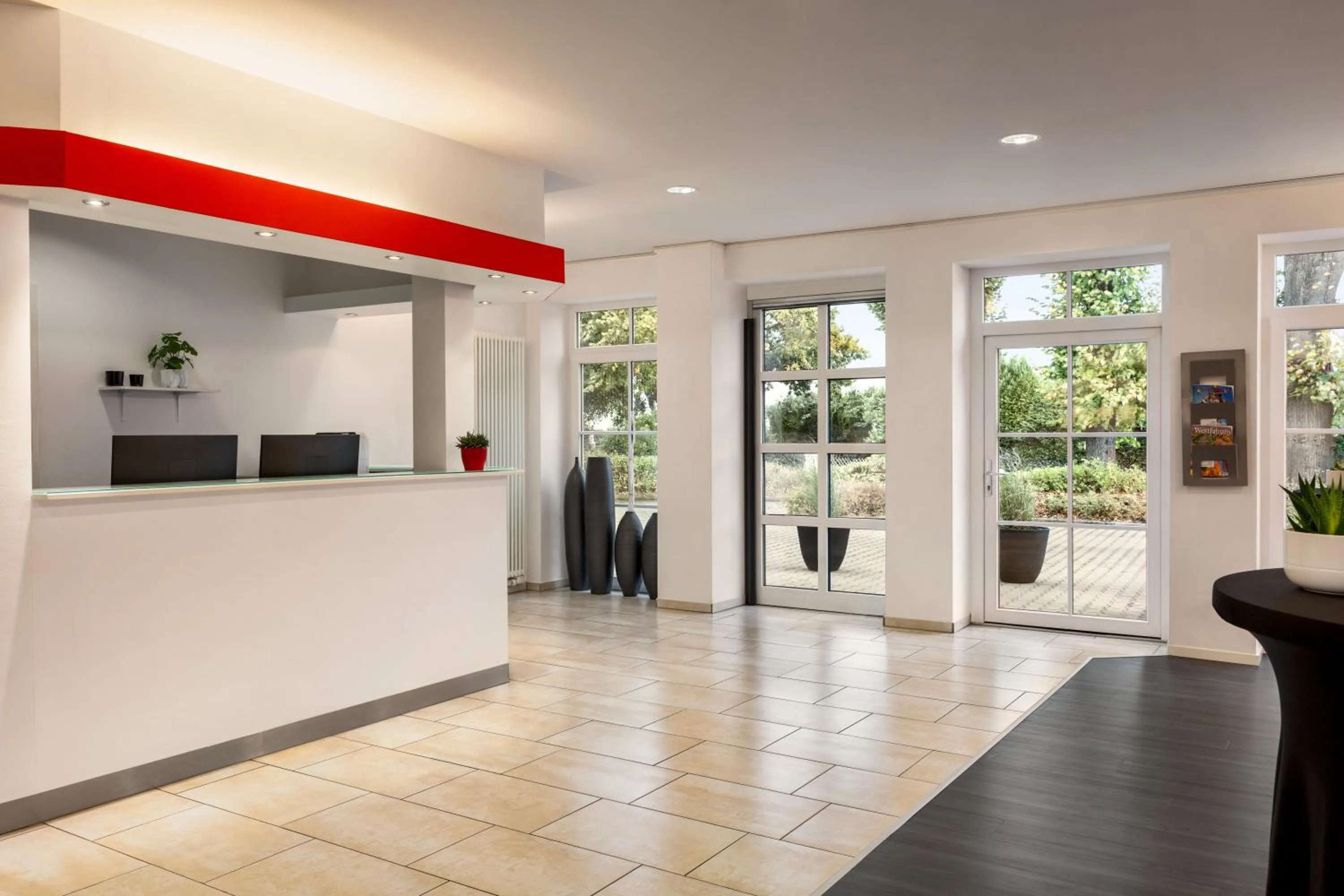 Lobby or reception in Amedia Express Bielefeld, Trademark Collection by Wyndham