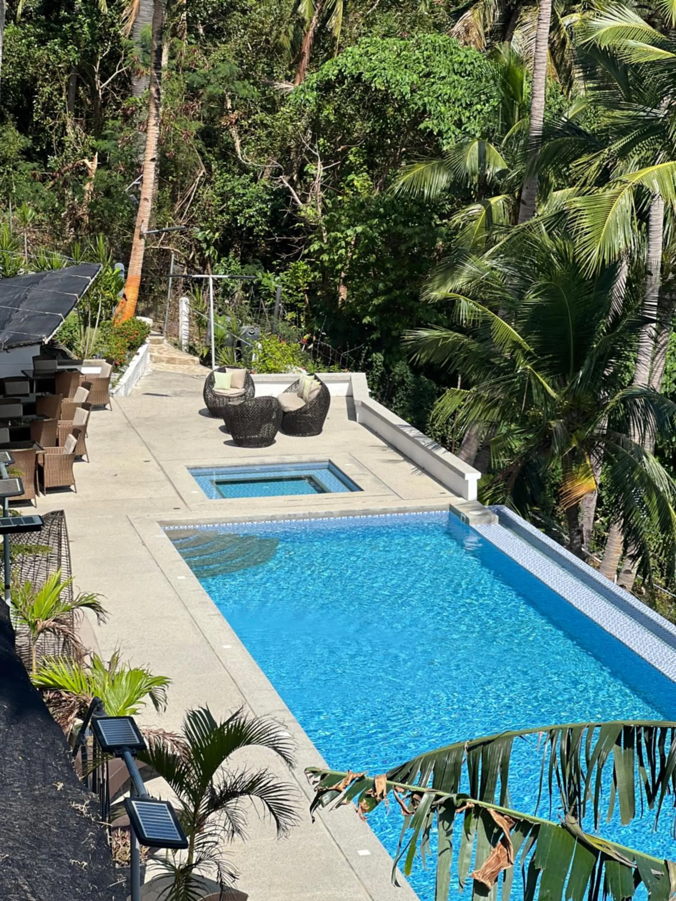 Swimming pool in Villa de Pico Highland Beach Resort