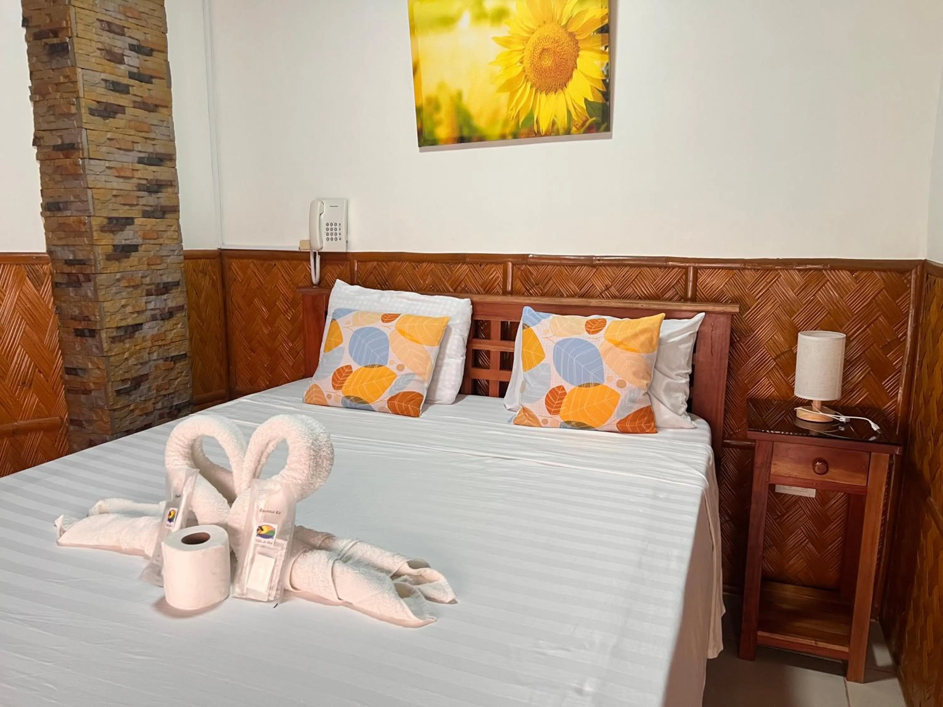 Bedroom, Bed in Villa de Pico Highland Beach Resort