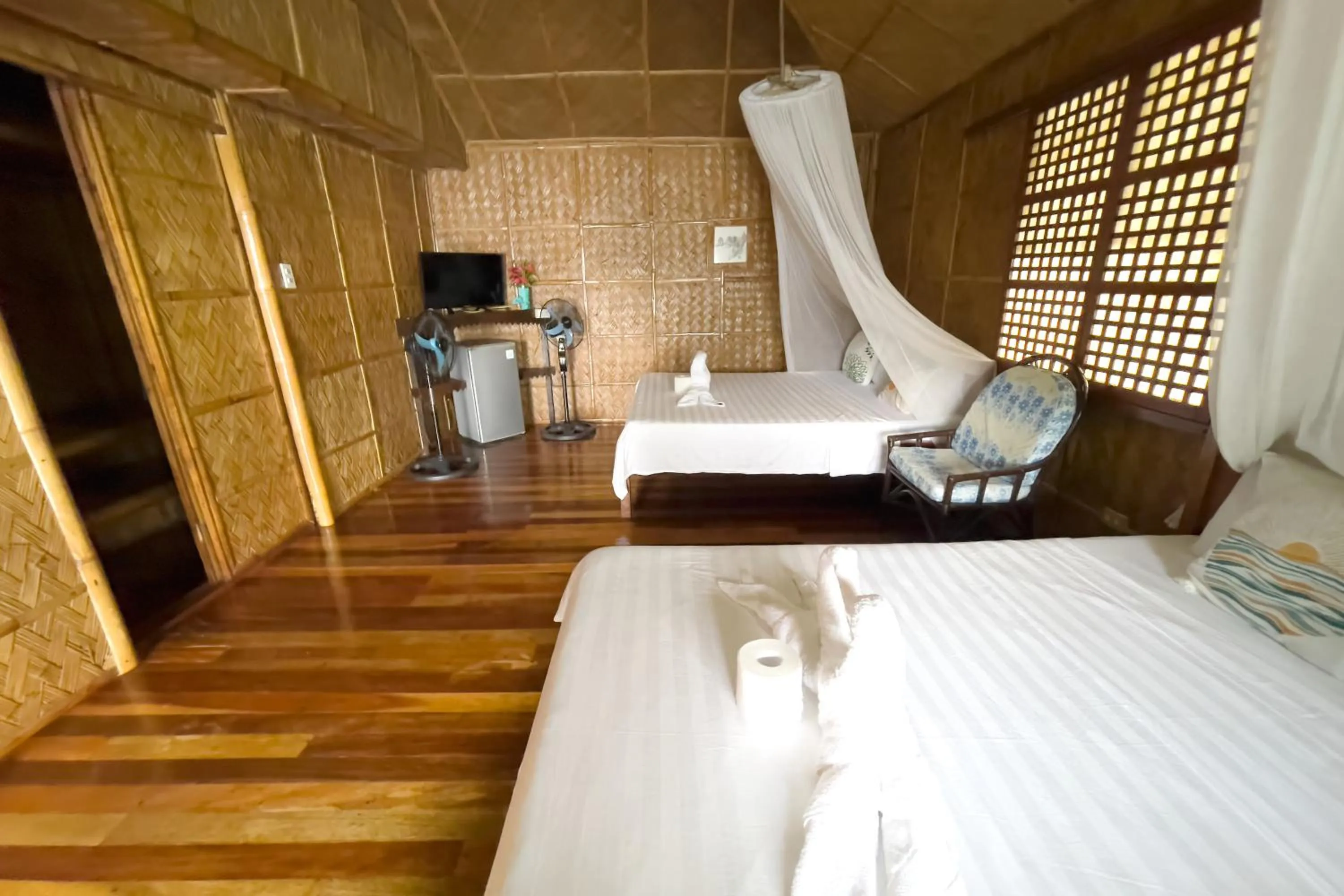 Bed in Villa de Pico Highland Beach Resort