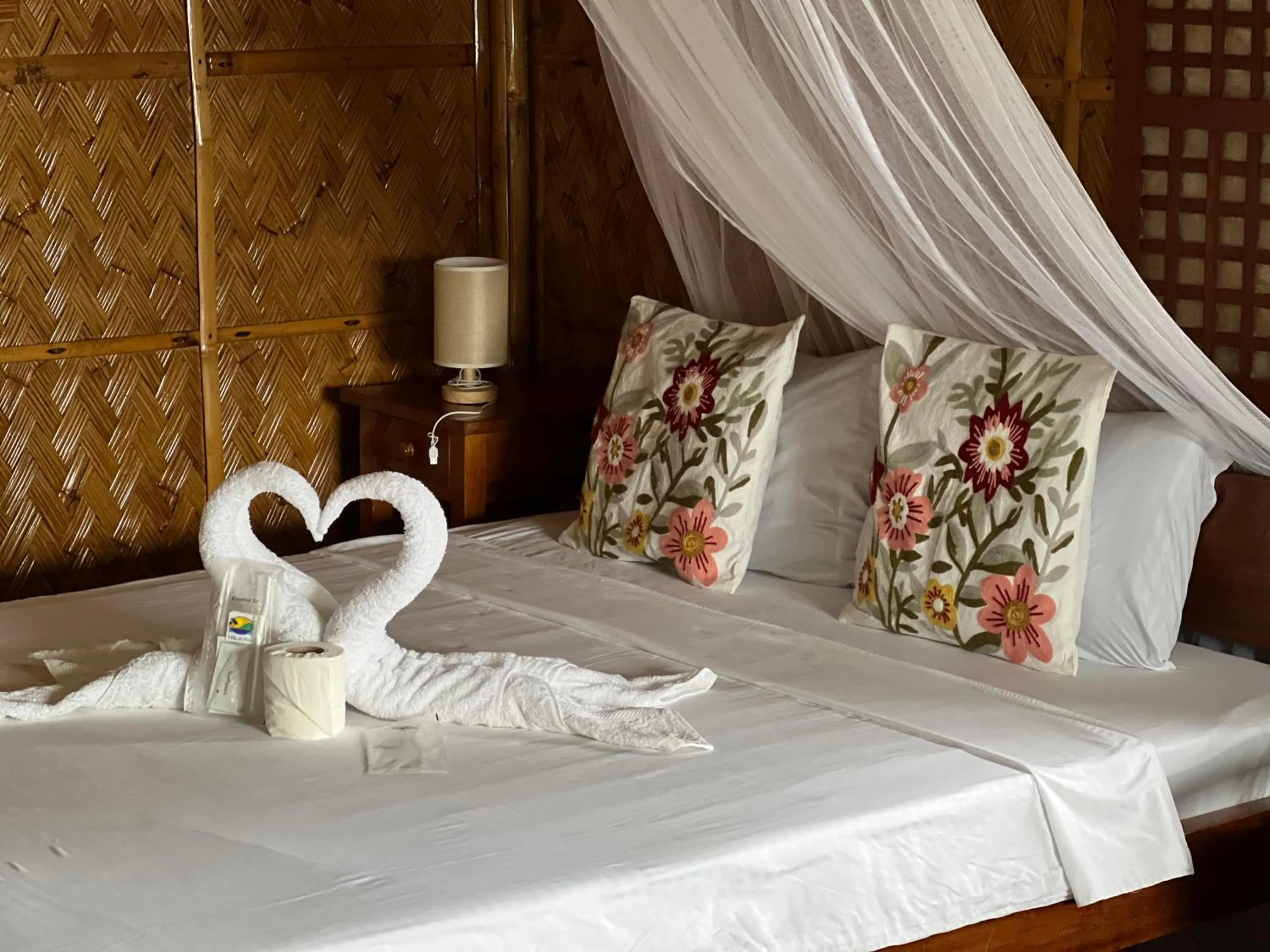 Bed in Villa de Pico Highland Beach Resort