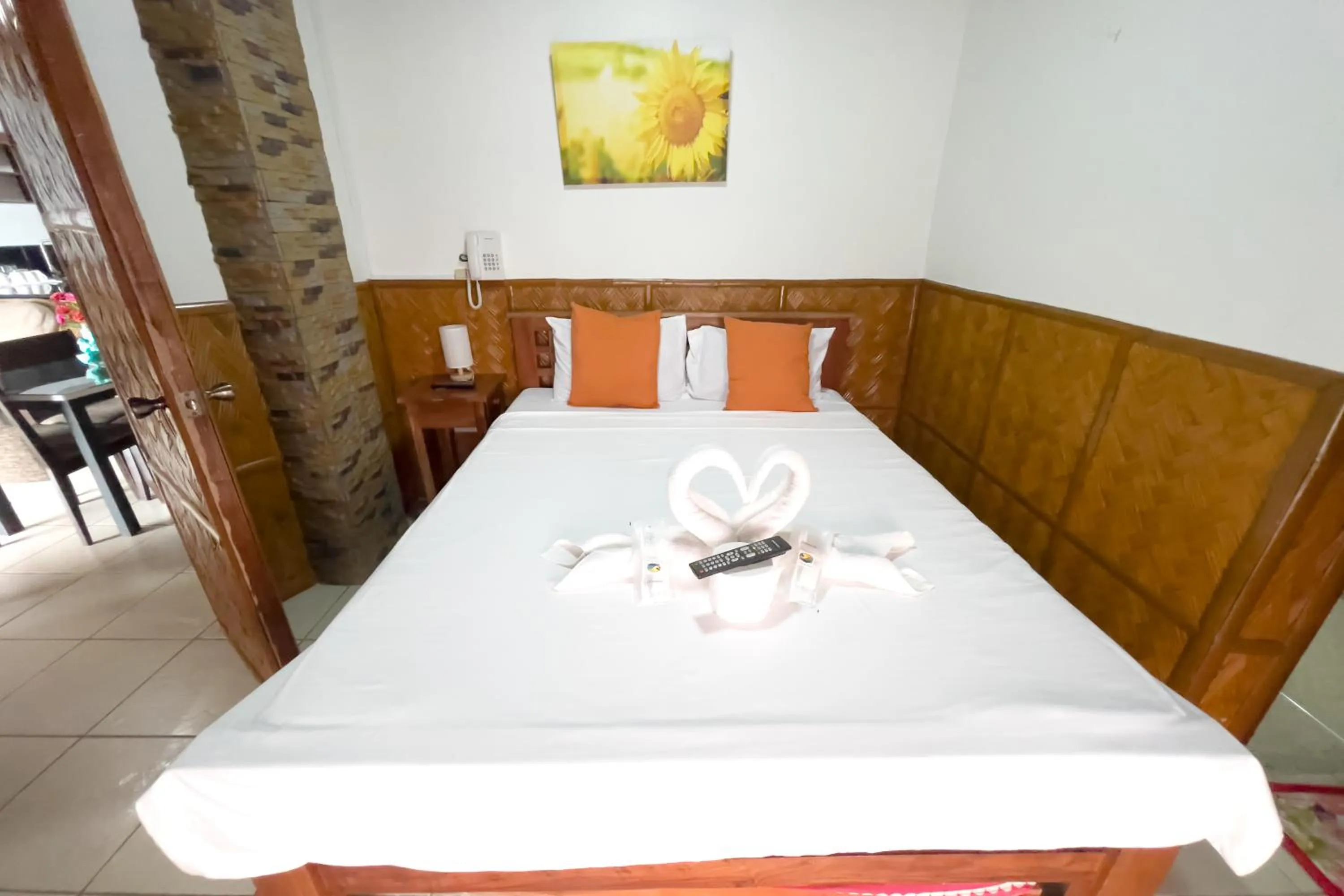 Bed in Villa de Pico Highland Beach Resort