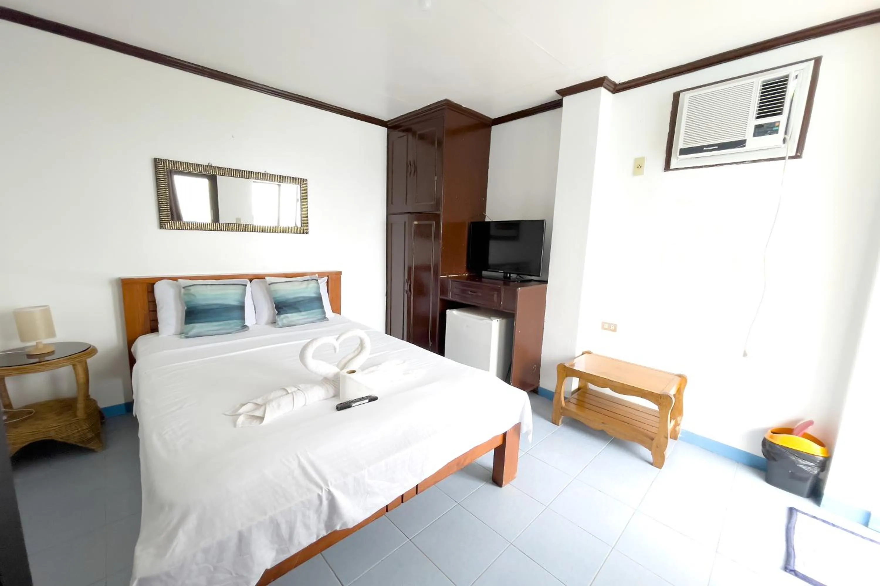 Bed in Villa de Pico Highland Beach Resort