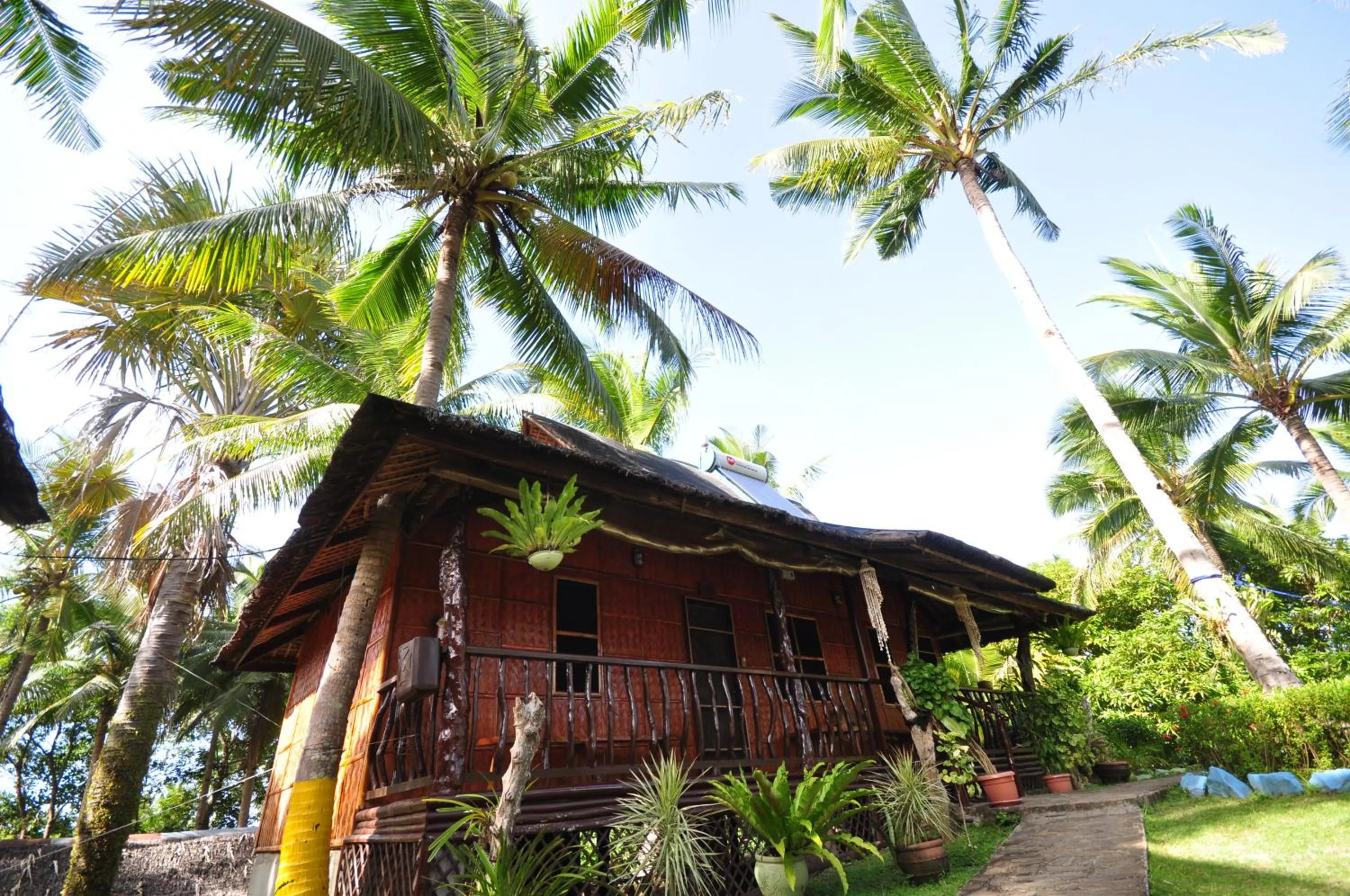 Property building in Villa de Pico Highland Beach Resort