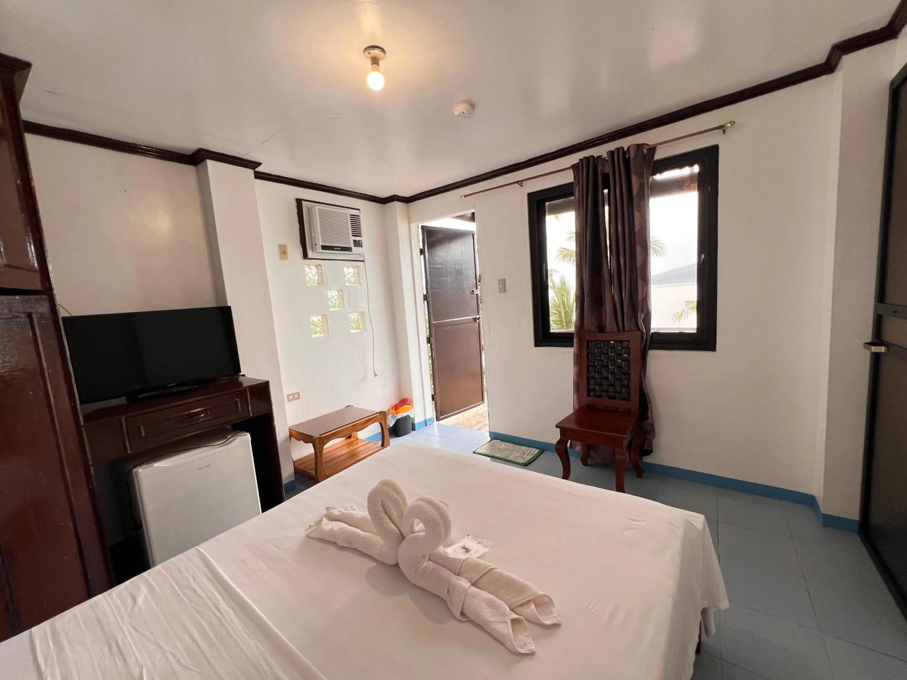 Bed in Villa de Pico Highland Beach Resort