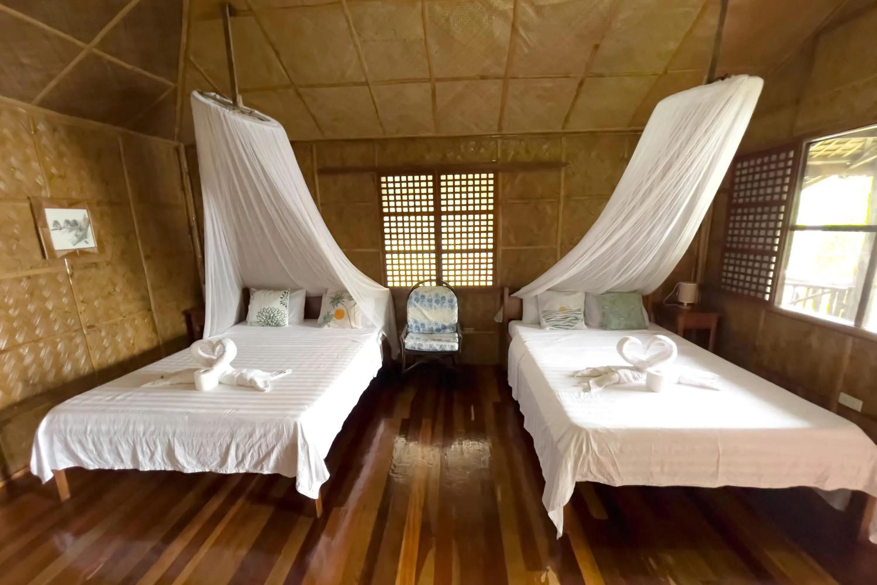 Bed in Villa de Pico Highland Beach Resort