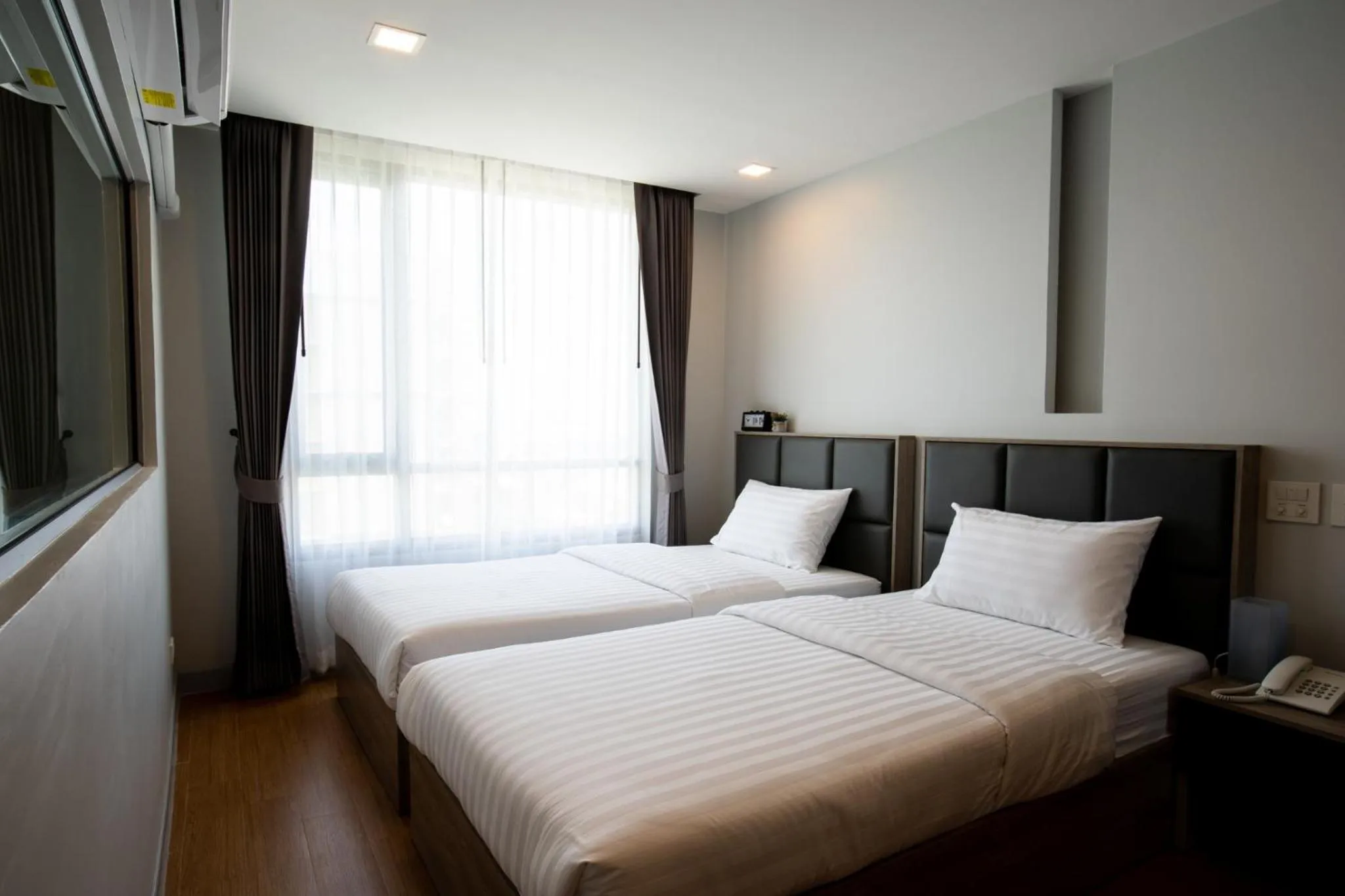 Bed in ONPA Hotel & Residence Bangsaen