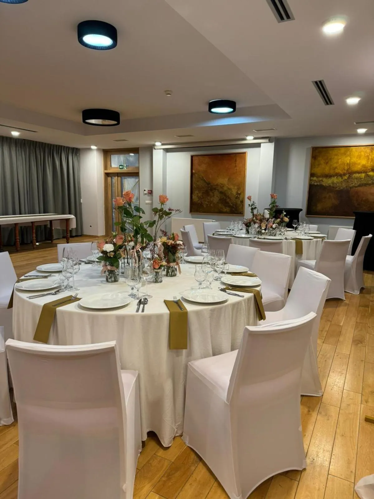 Business facilities in Zamek Księża Góra